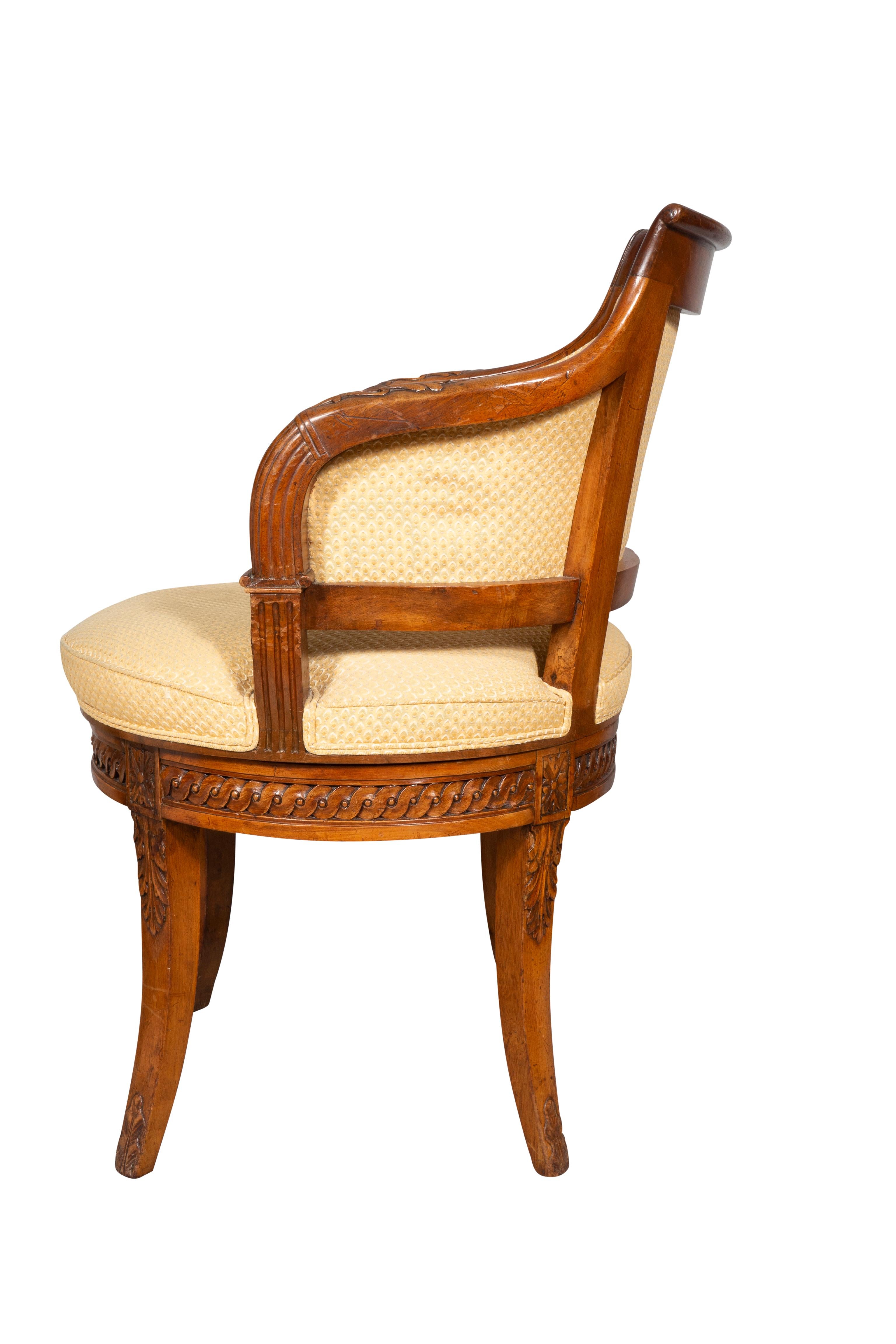 Directoire Walnut Desk Chair In Good Condition For Sale In Essex, MA