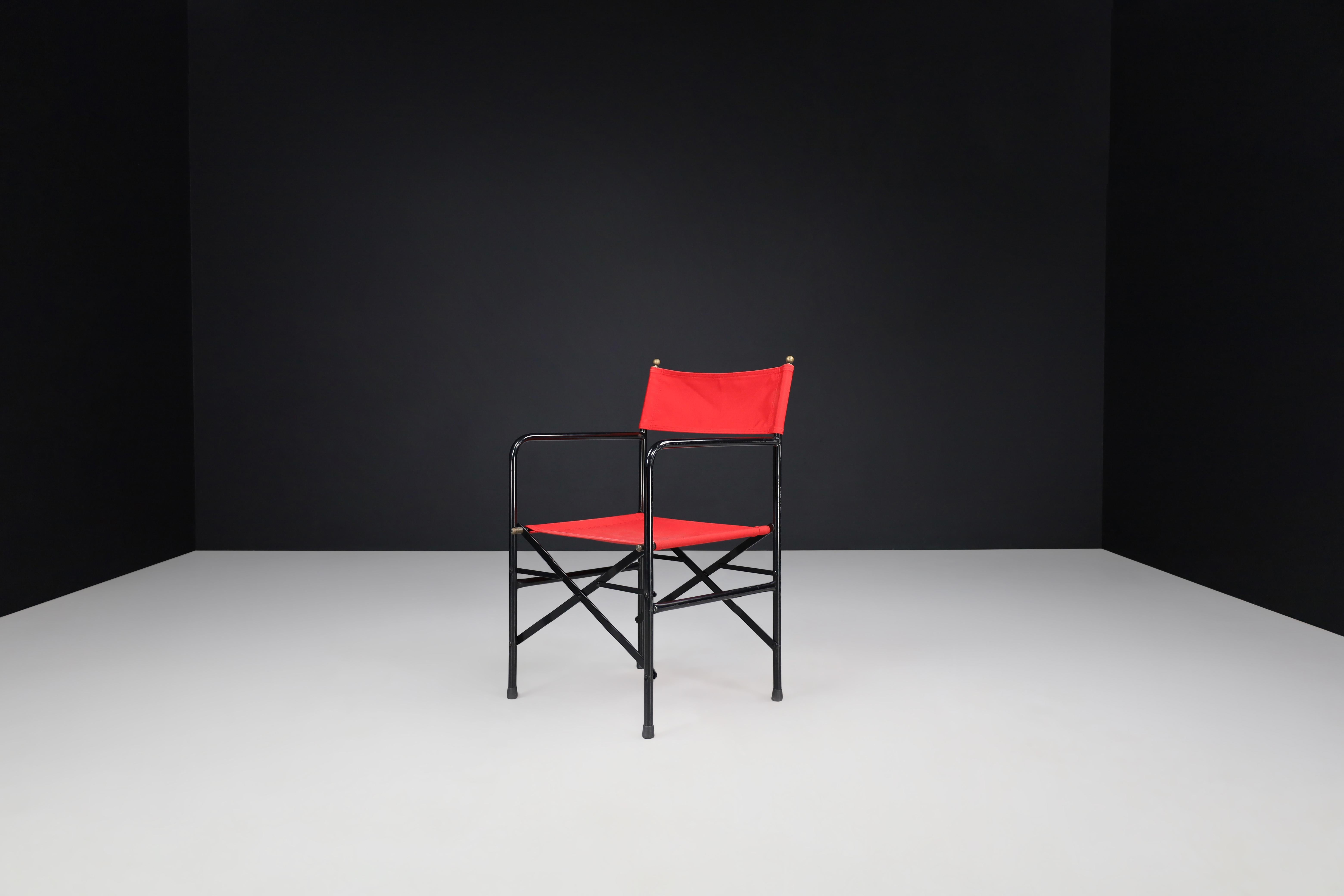 20th Century Director’s Folding Chair in lacquered steel frame, brass, red canvas seat 1980s For Sale