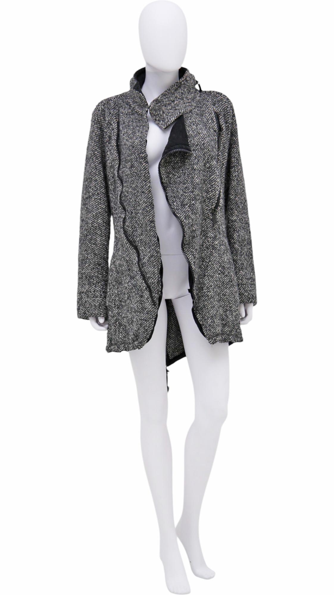 Dirk Bikkembergs F/W 2003 Veste asymétrique zippée en laine grise en vente 11
