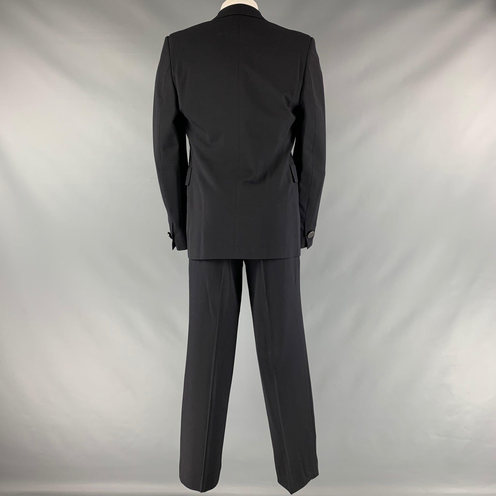 DIRK BIKKEMBERGS  Size 40 Black Solid Wool  Elastane Notch Lapel Suit For Sale 1