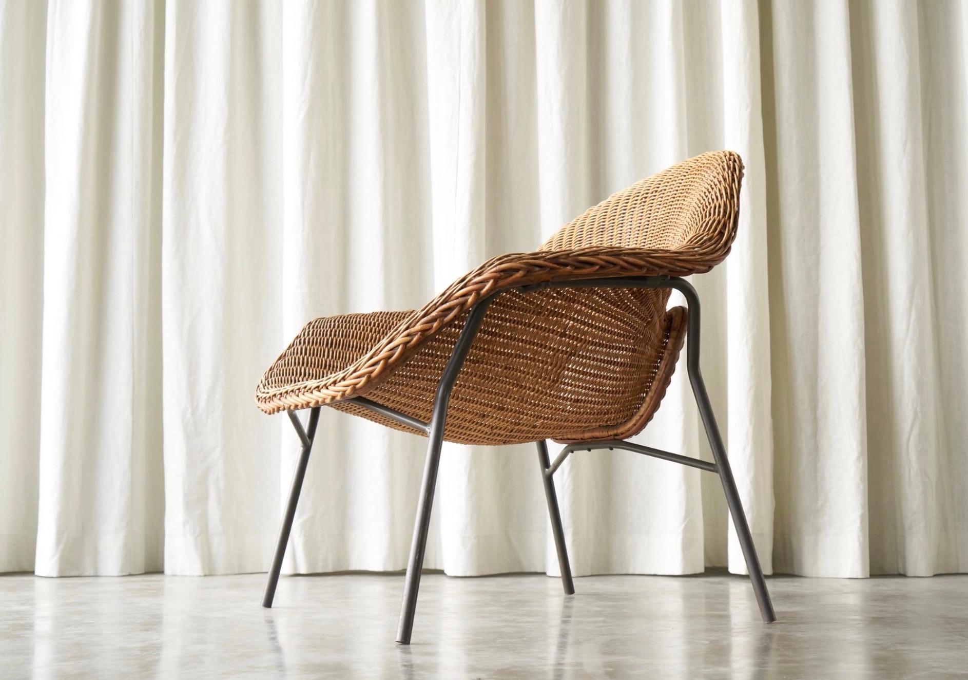 Dirk van Sliedregt Lounge Chair in Rattan and Metal 1960s For Sale 3