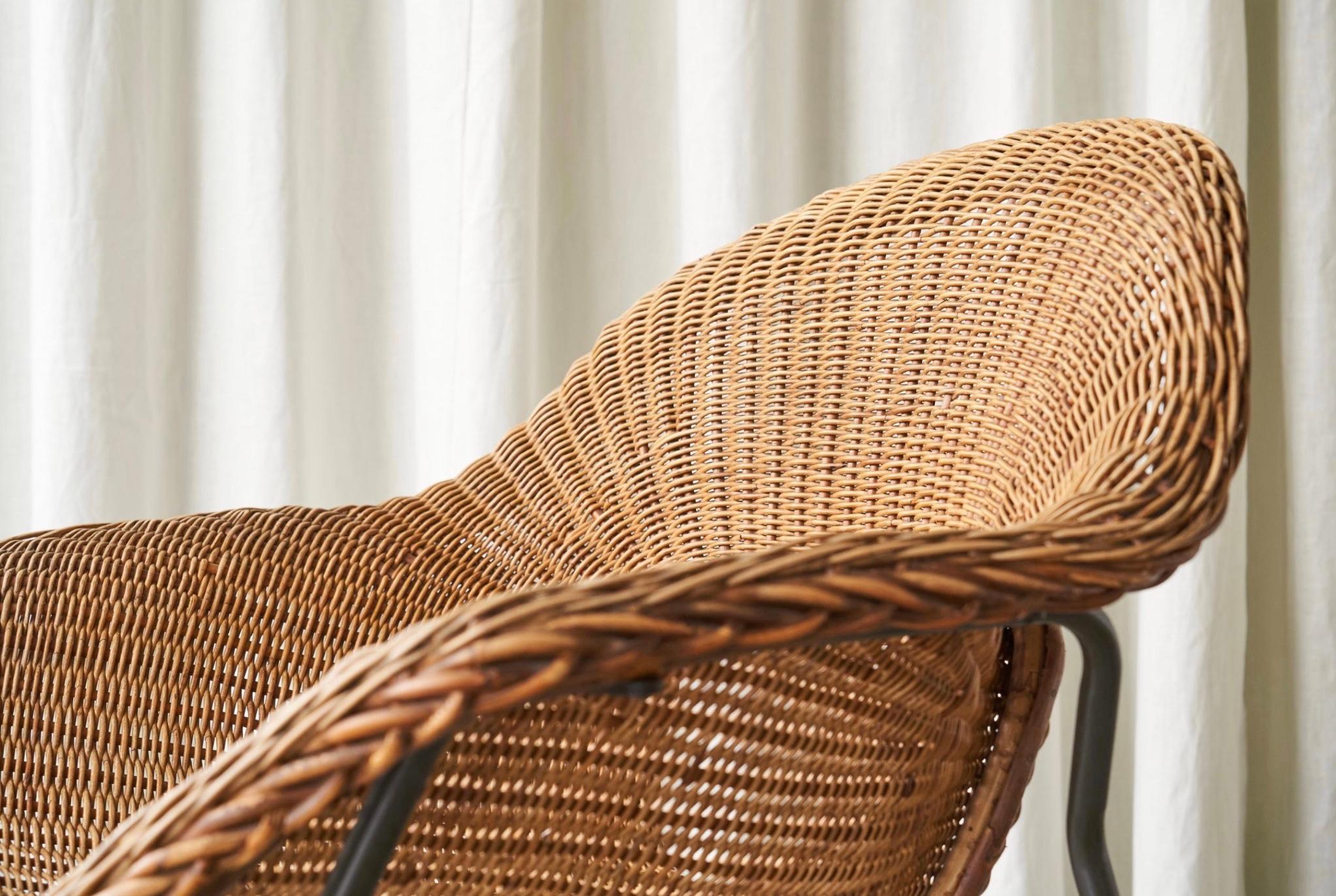 Mid-Century Modern Dirk van Sliedregt Lounge Chair in Rattan and Metal 1960s For Sale
