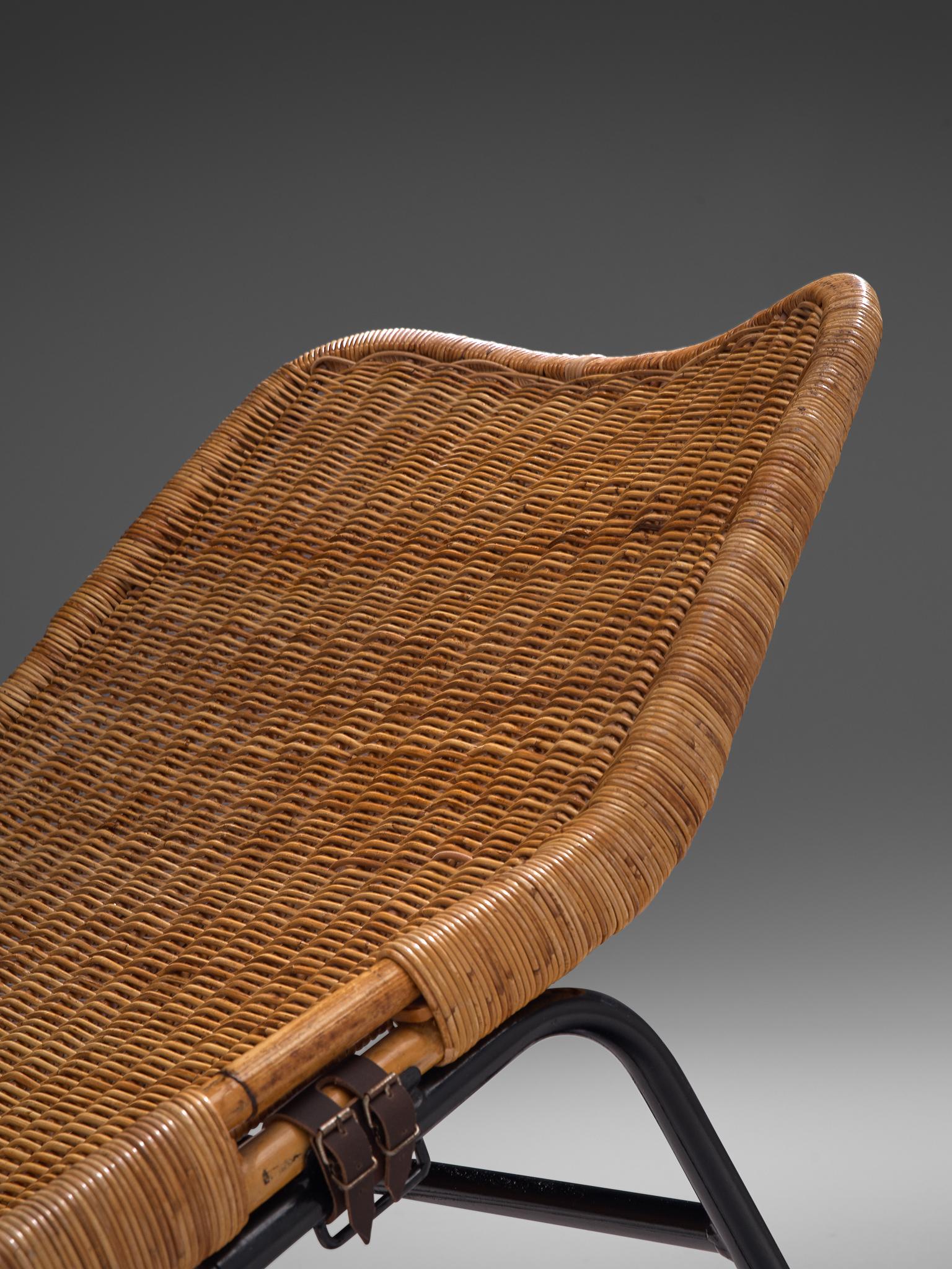 Mid-20th Century Dirk van Sliedregt Rattan Chaise Longue