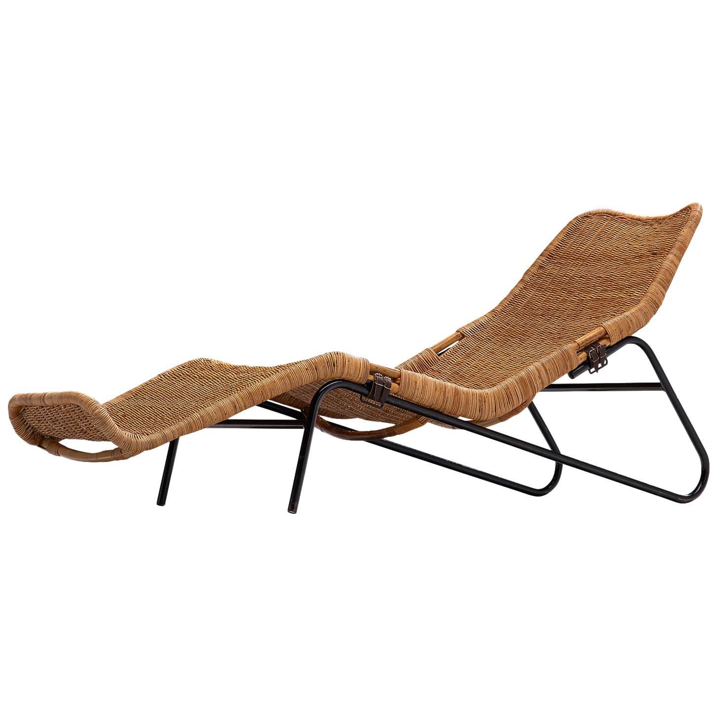 Dirk van Sliedregt Rattan Chaise Longue