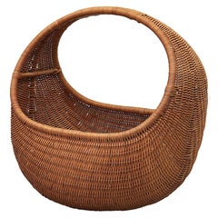 Dirk Van Sliedregt Style Baby or Pet Bassinet
