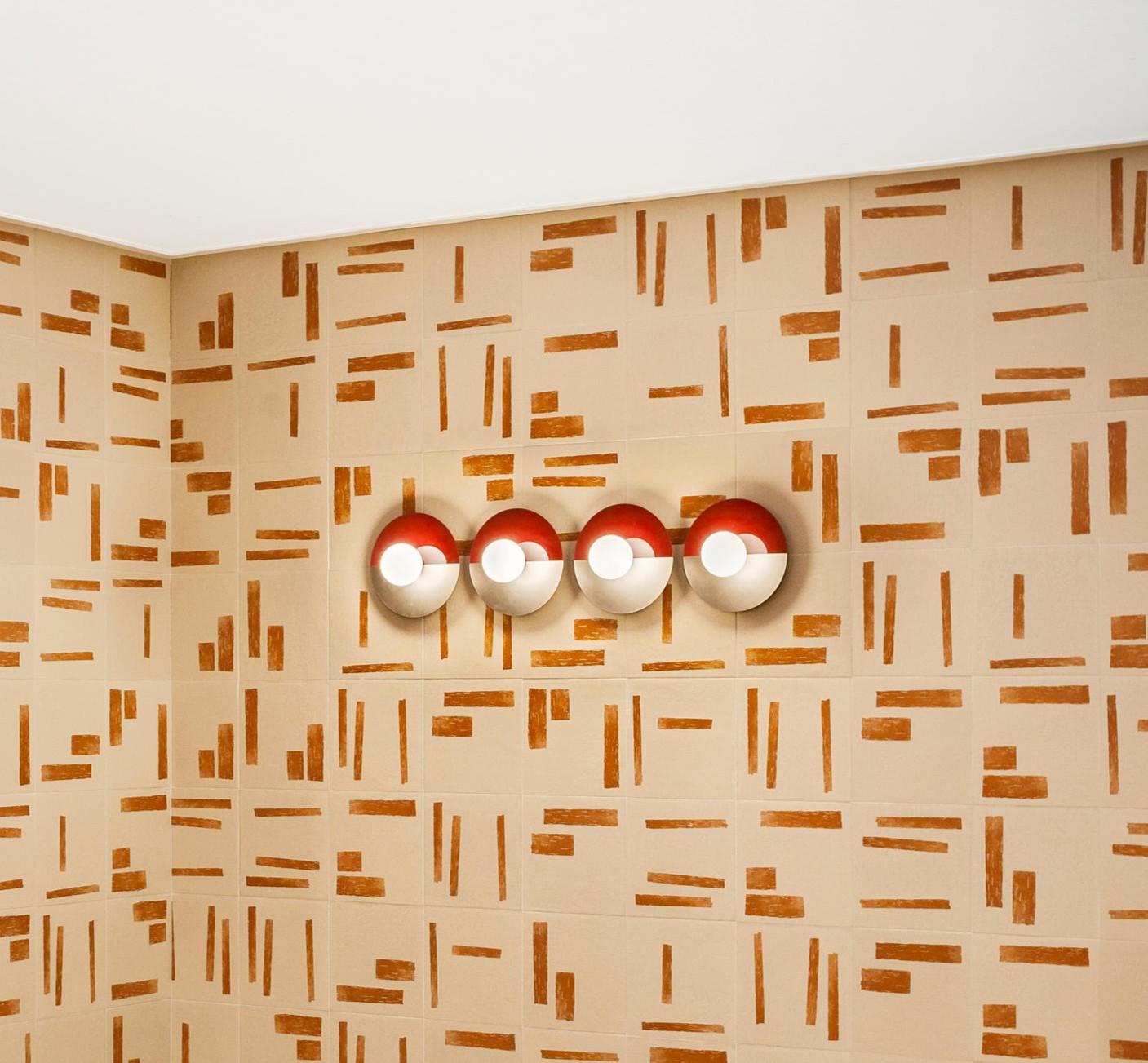 Allemand Applique murale Disc And Sphere en nickel semi-colore de l'Atelier Areti en vente