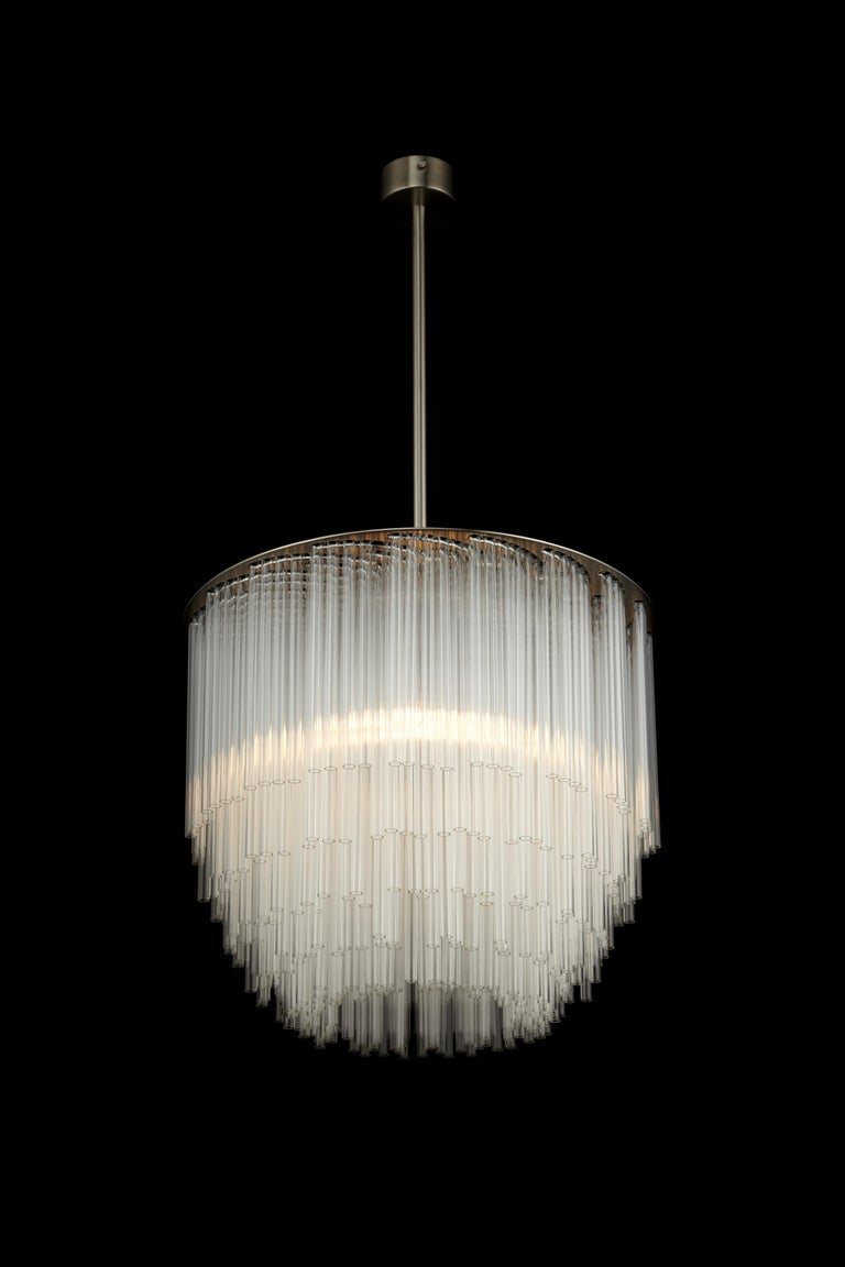 British Disc Chandelier UL Listed with Clear Borosilicate Glass and Metal Fitting For Sale