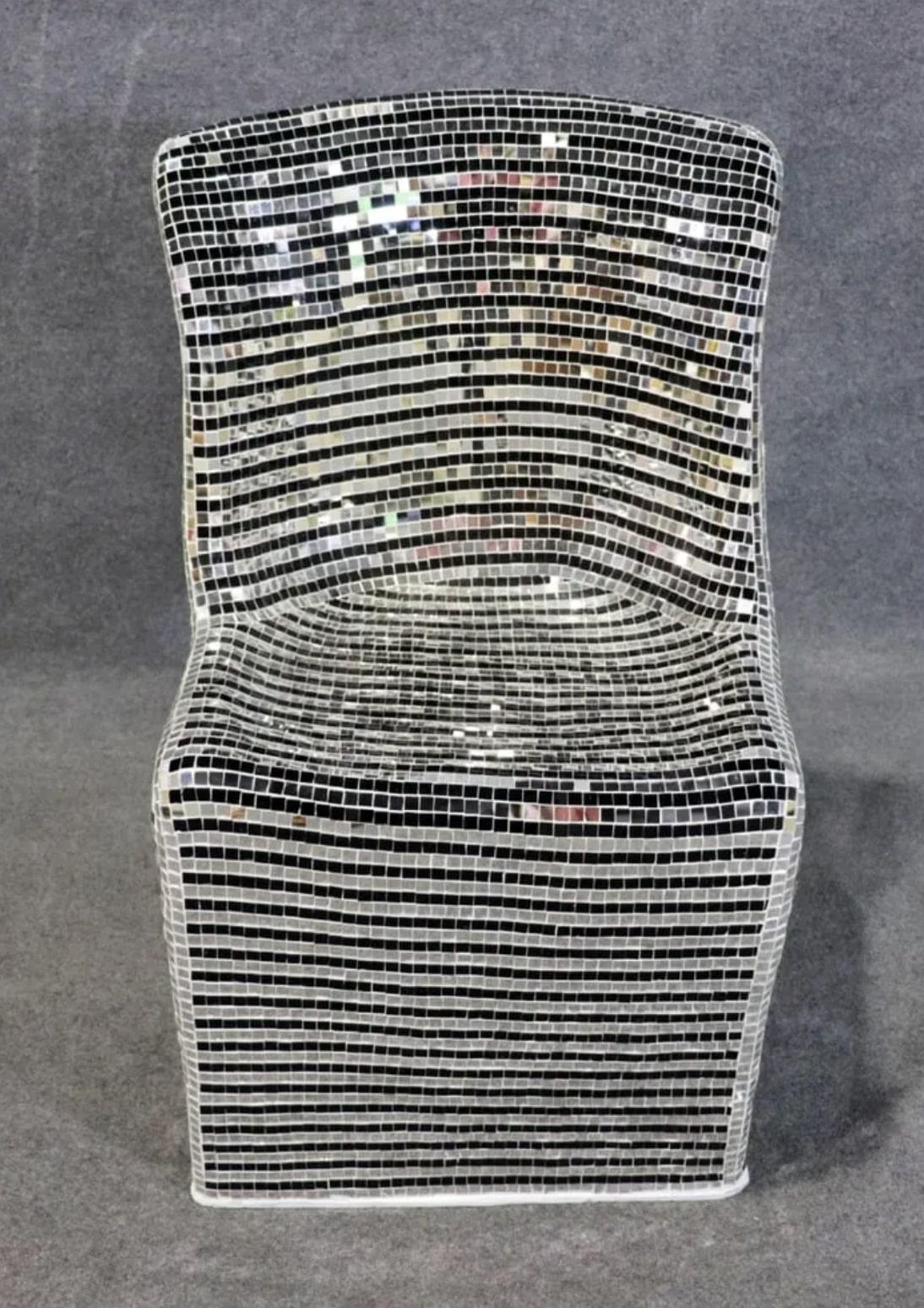 Geformter Stuhl 'Disco Ball' (Mosaik)