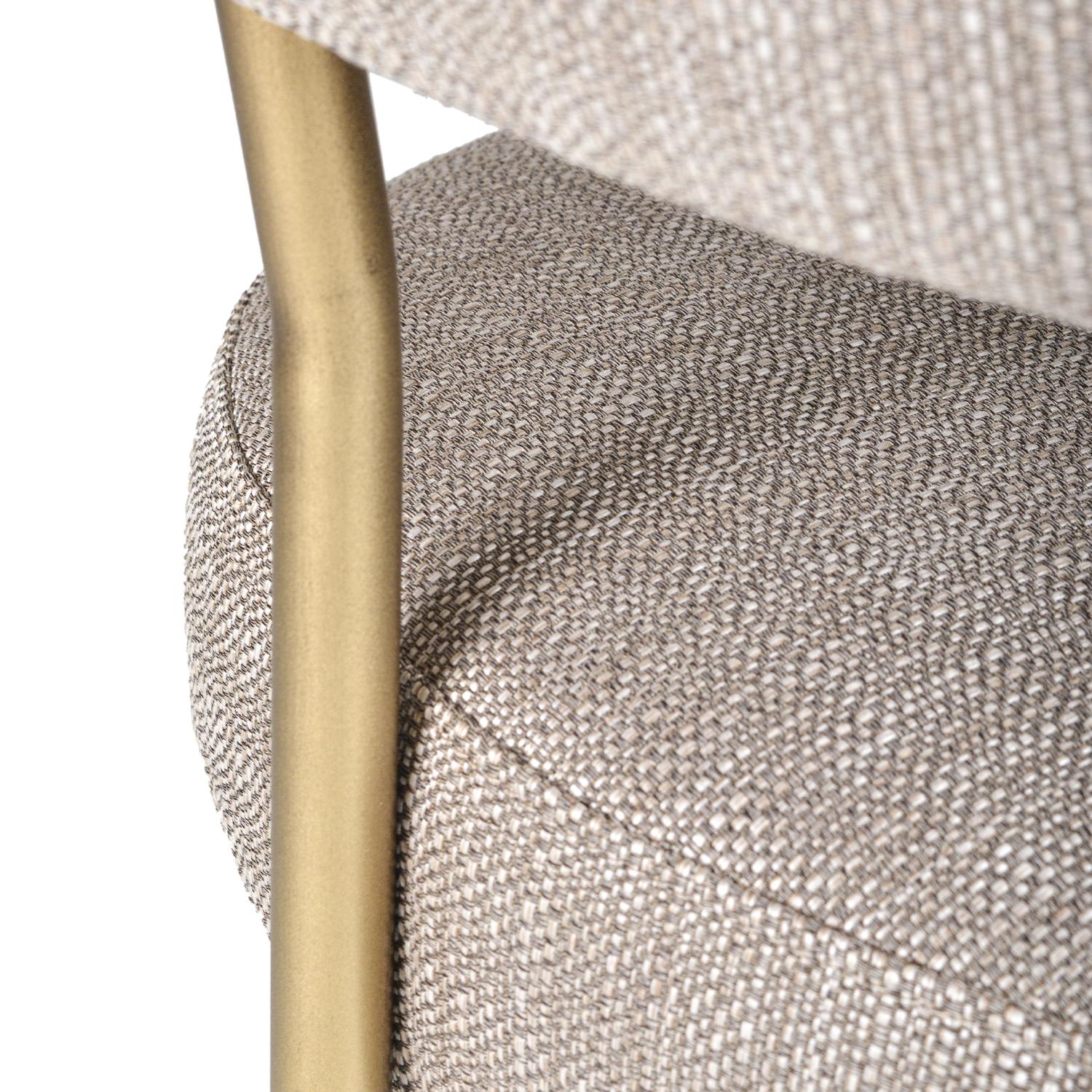 Disco-Stuhl, gepolstert mit Stoff, Eisenstruktur mit lackierter Oberfläche. im Zustand „Neu“ im Angebot in Fiscal Amares, PT