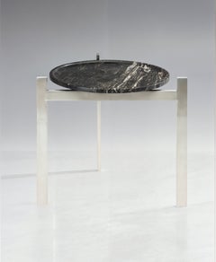 Table d'appoint Disco, basse - 2024, pierre et acier inoxydable - par Zanini de Zanine