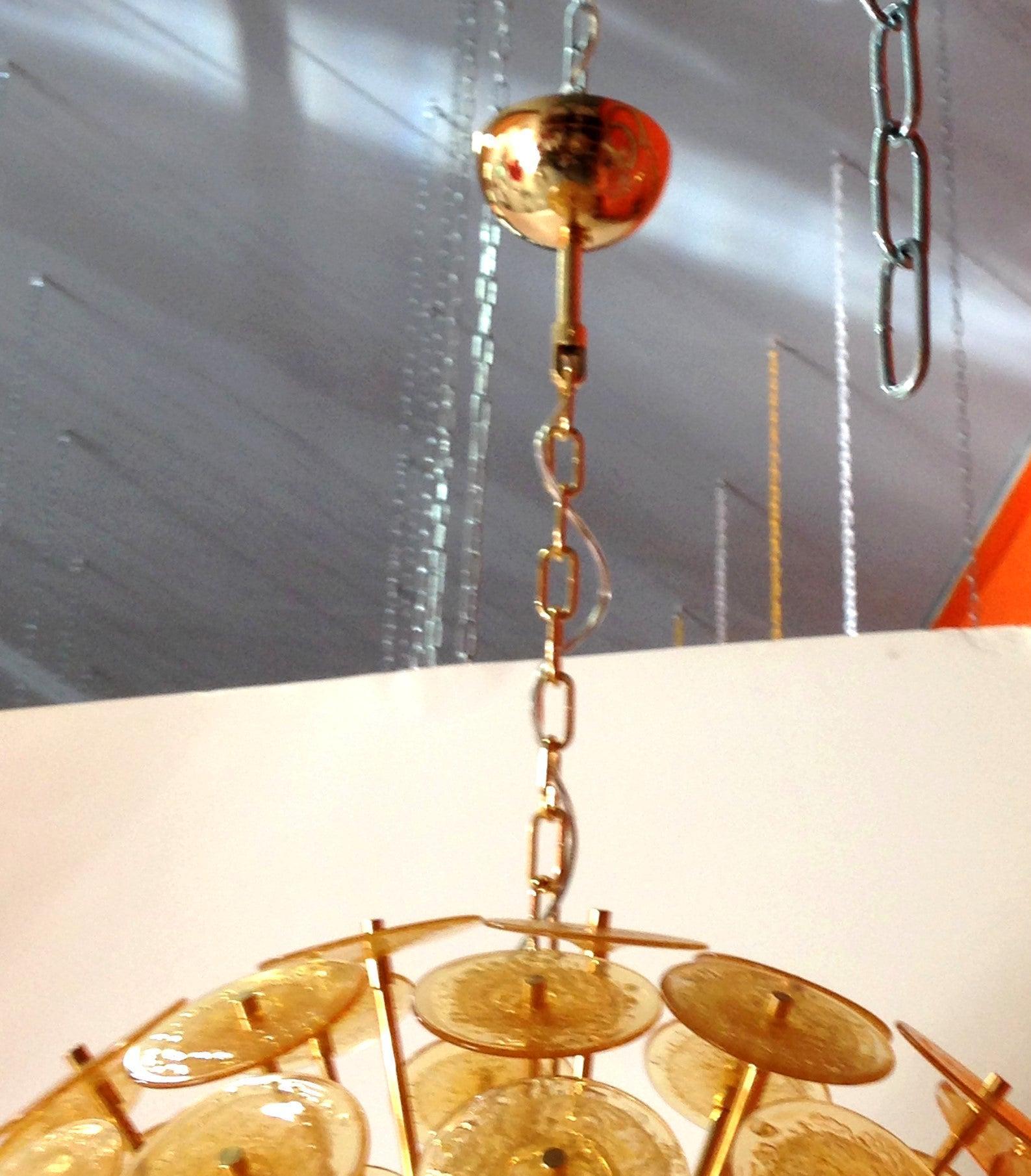 Placcato oro Lampadario Disco Sputnik di Fabio Ltd in vendita