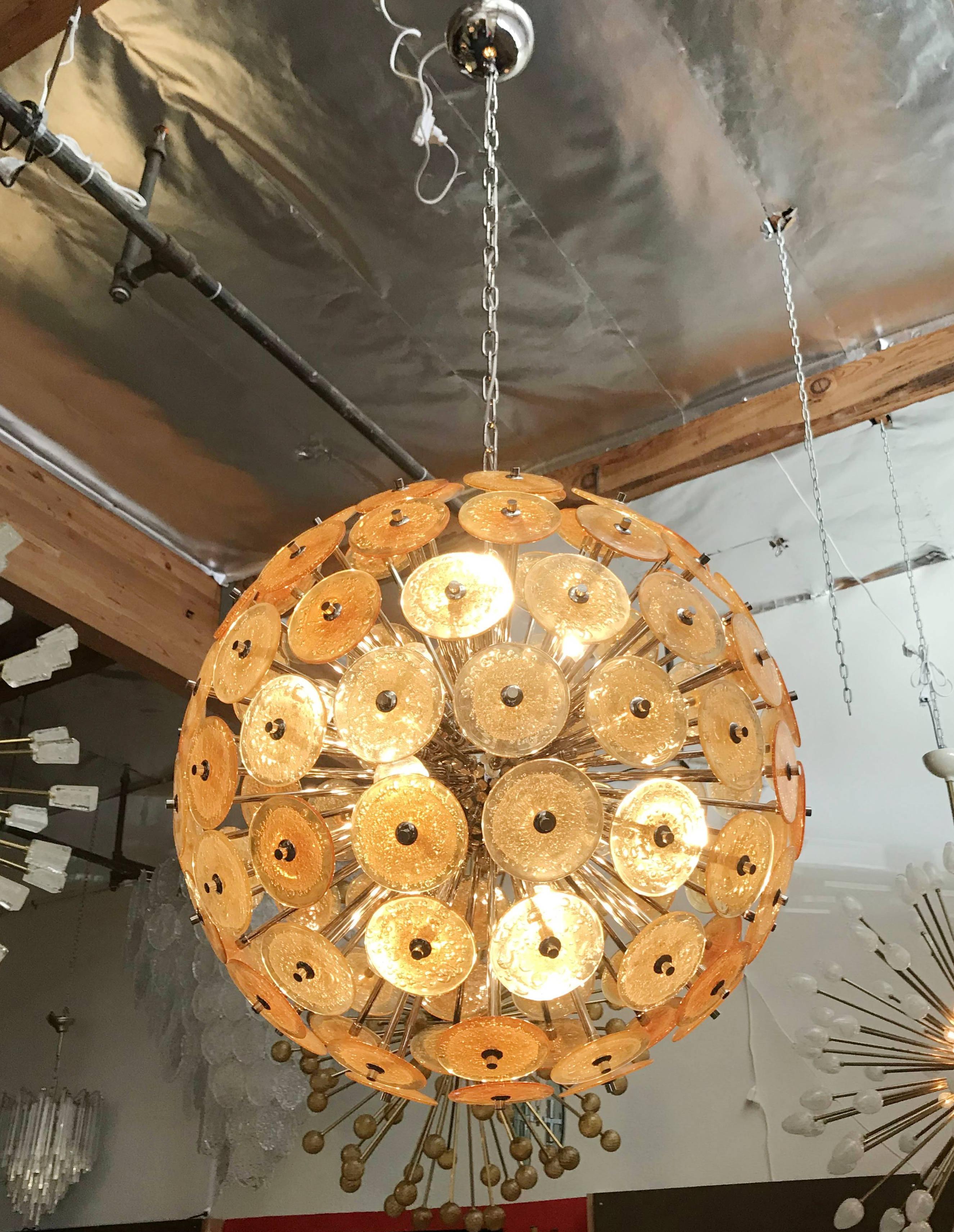 Vetro di Murano Lampadario Disco Sputnik di Fabio Ltd in vendita