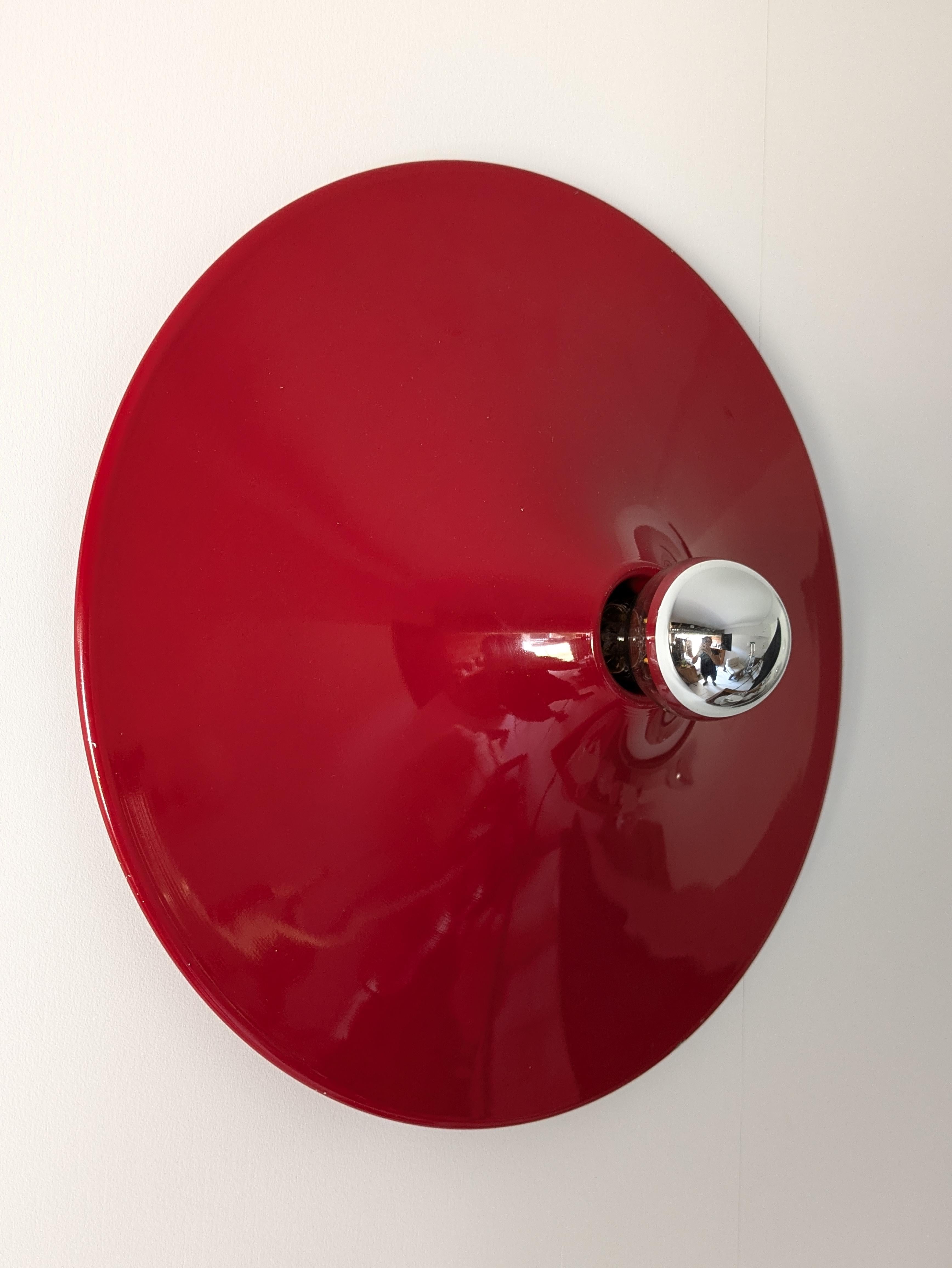 Disco Stilnovo, Gianluigi Gorgoni, Piatto rosso Applique o plafoniera Italia, 1970 in vendita 6