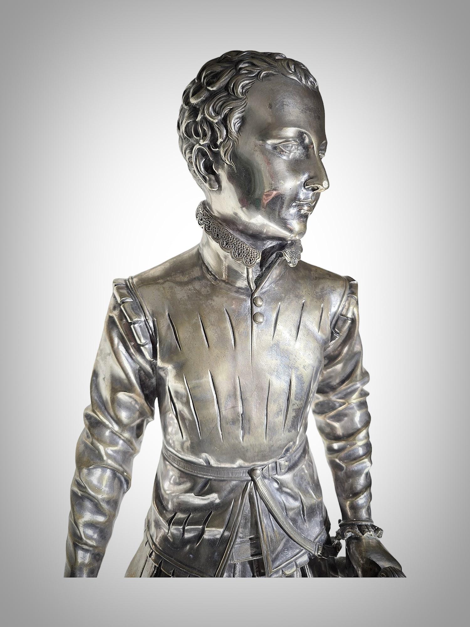 Bronze  Discover the majesty of the King of France, Henry IV, with this Sculpture For Sale