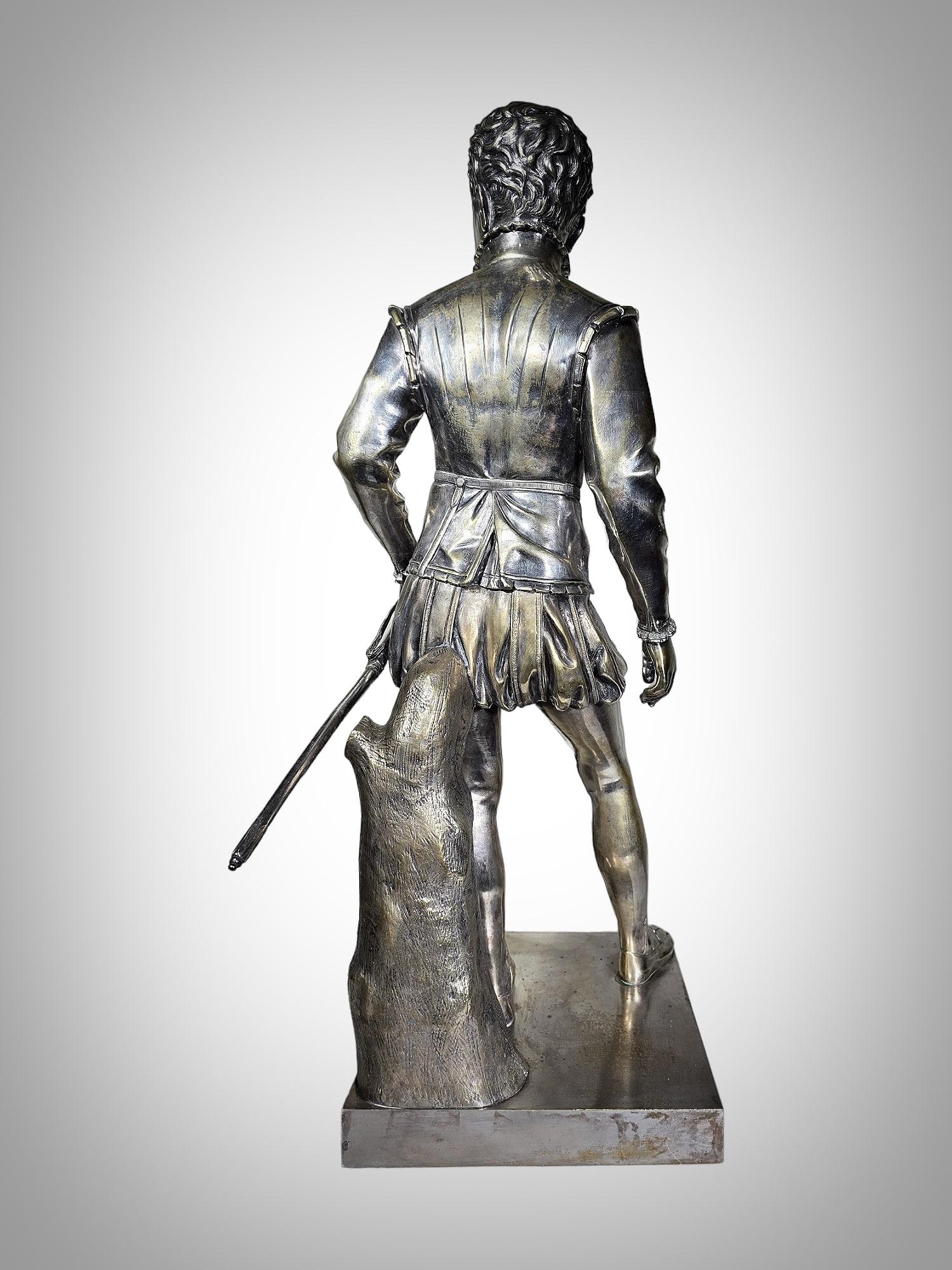  Discover the majesty of the King of France, Henry IV, with this Sculpture For Sale 1