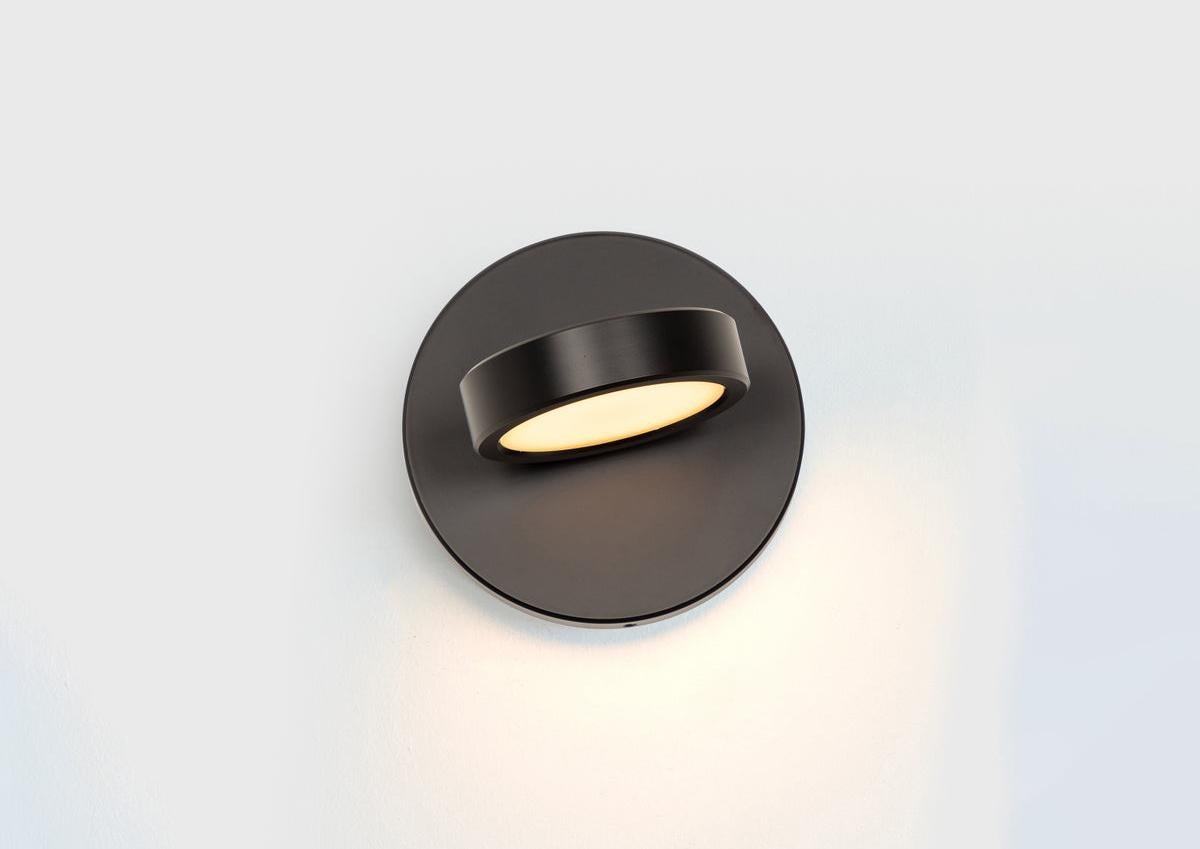 Discus Mini Sconce, the latest addition to Gray’s Discus collection, maintains a clean, elemental silhouette at a reduced scale. It is available in five finishes, is ADA compliant and can be used both indoors and outdoors.