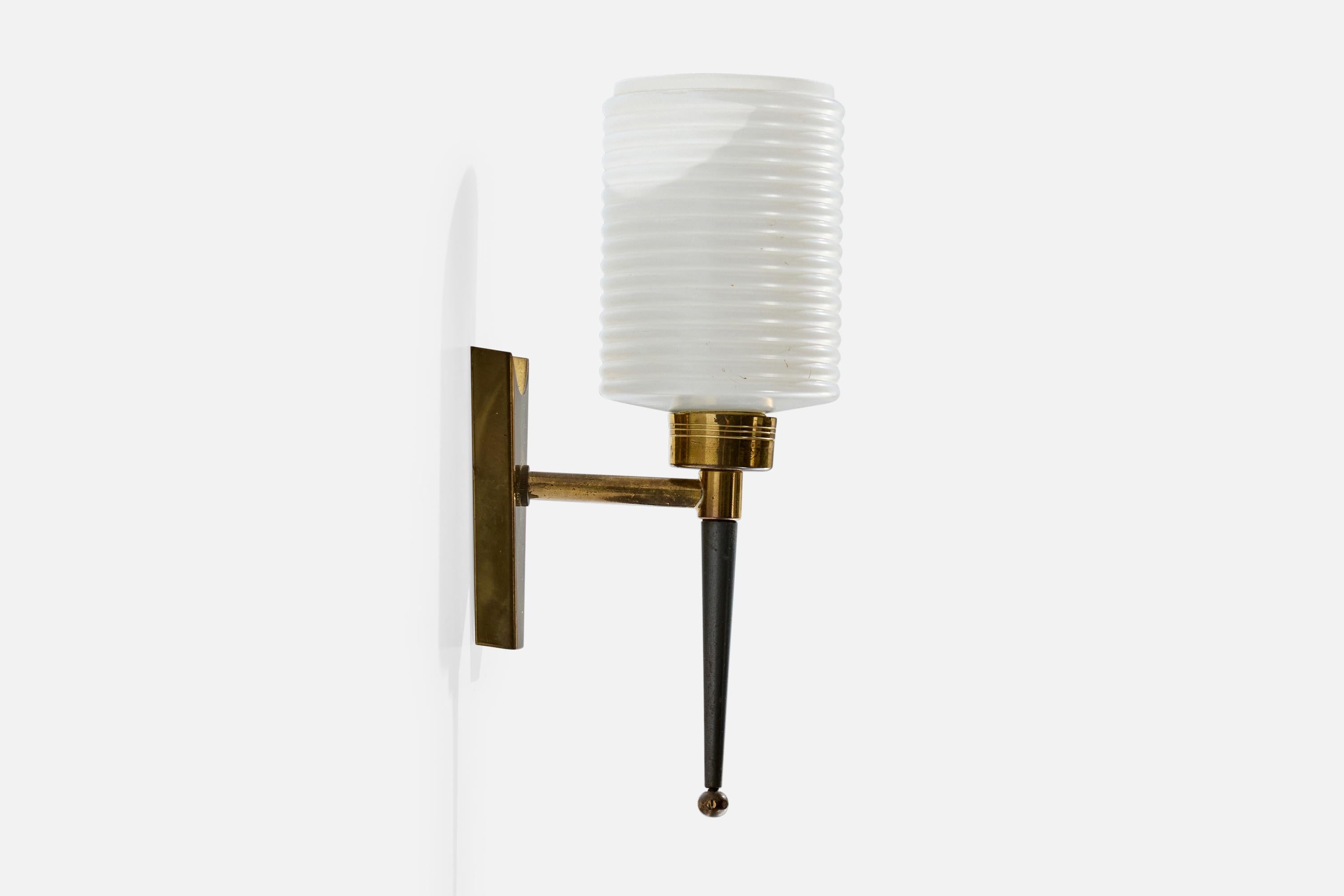 Disderot, Applique, Ottone, Metallo, Vetro, Francia, anni '50 In condizioni buone in vendita a High Point, NC