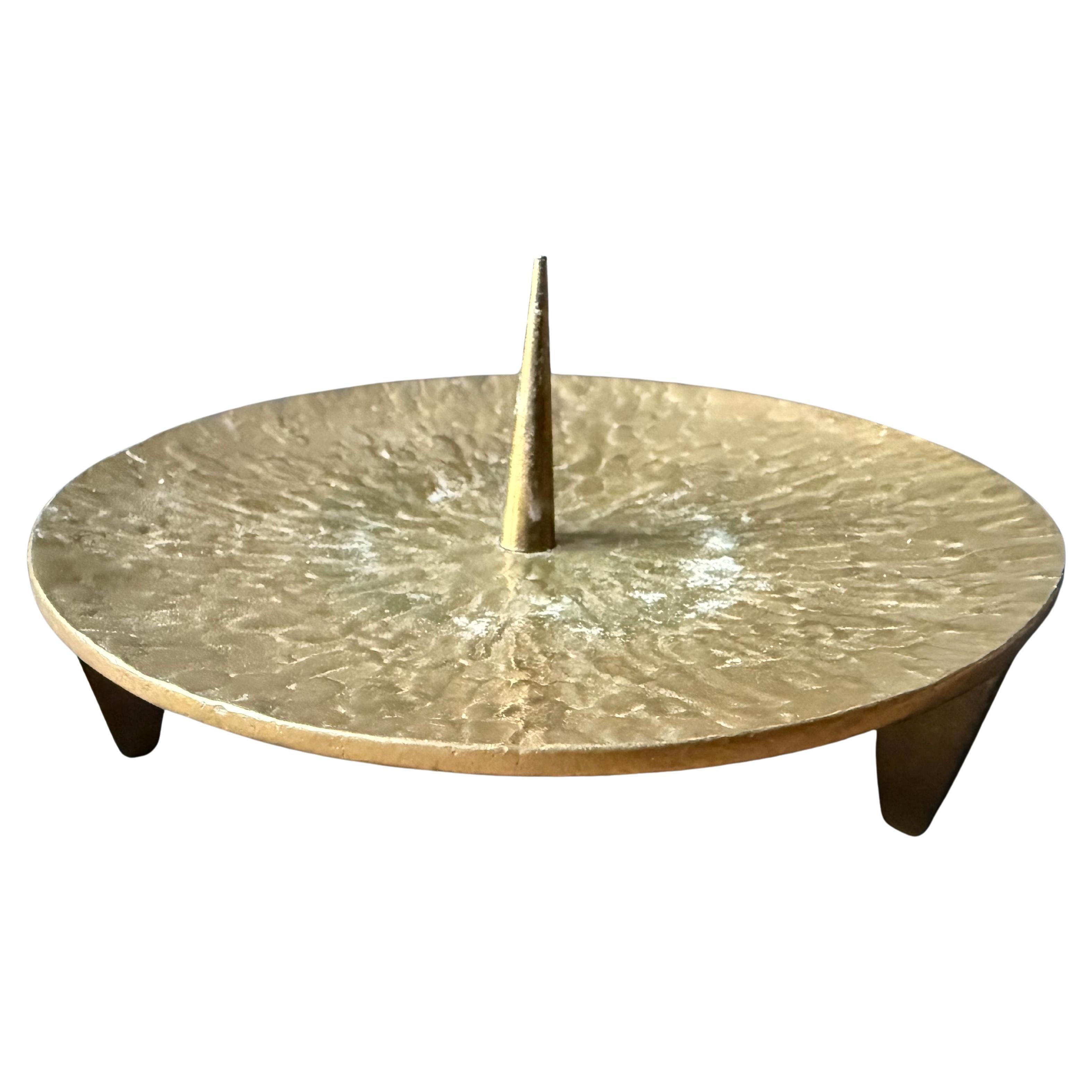 Schalen-Kerzenhalter aus Bronzeguss, 20. Jahrhundert, europäisch im Angebot