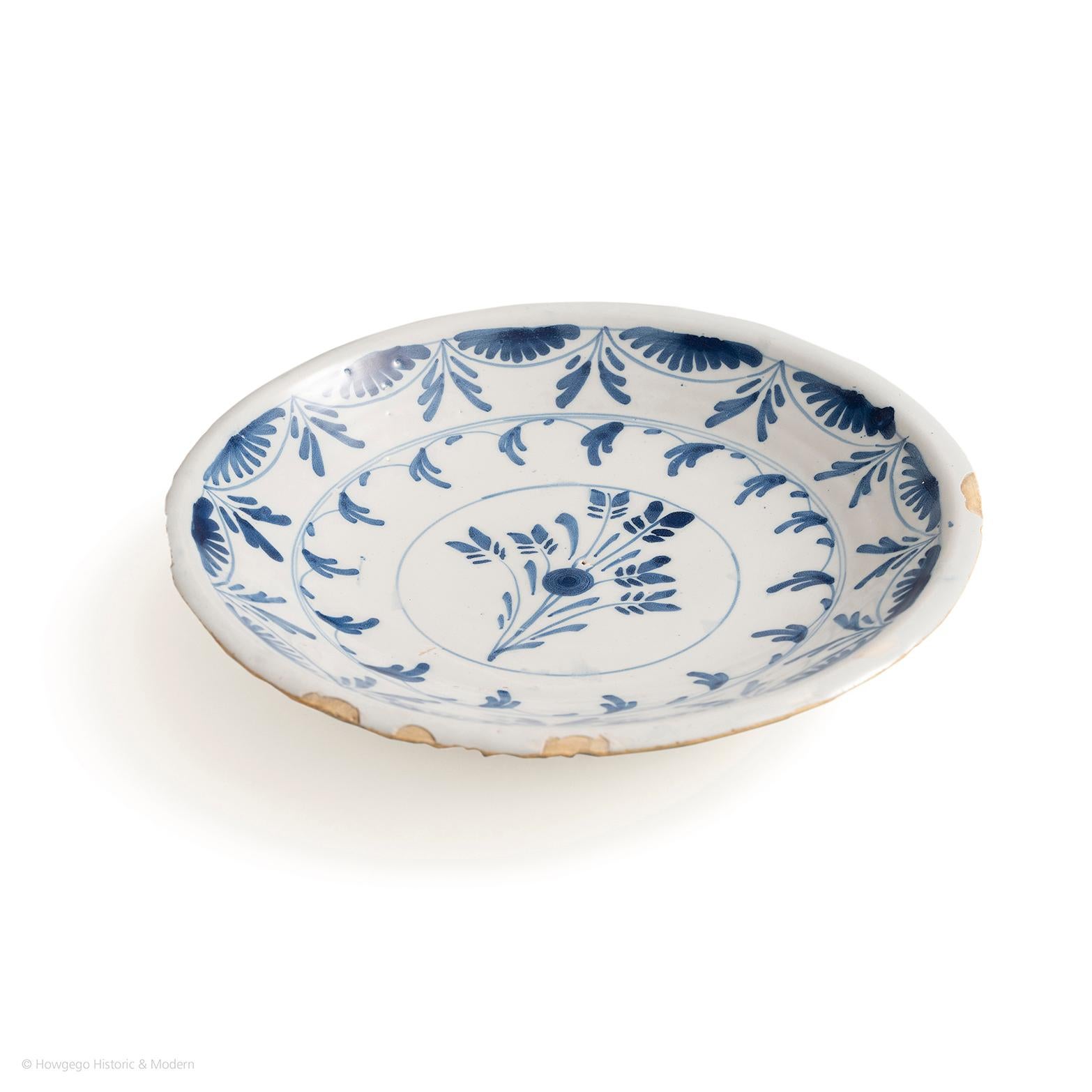 18th Century and Earlier Dish Charger delftware Dutch Chinoiserie blue white diameter 30cm 12