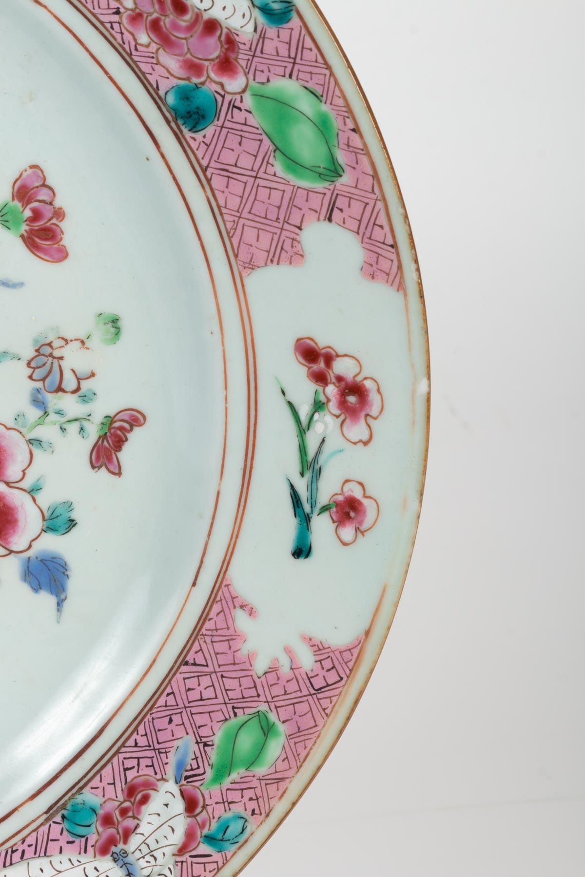 Chinese Dish in Canton Porcelain, 18th Century
