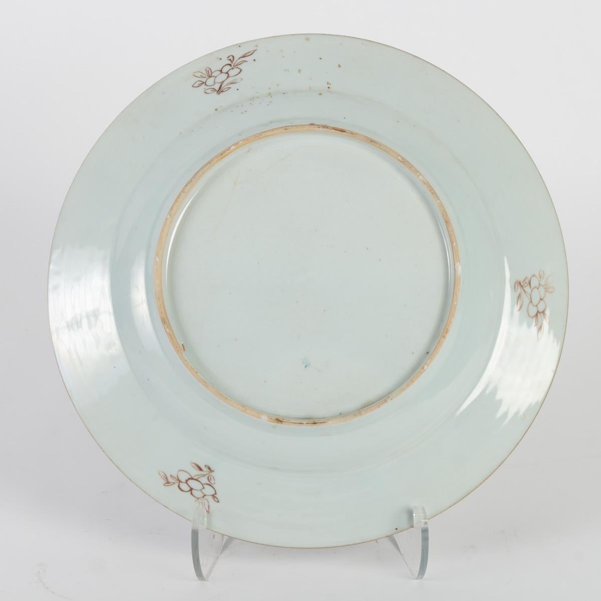 Dish in Canton Porcelain, 18th Century In Good Condition In Saint-Ouen, FR