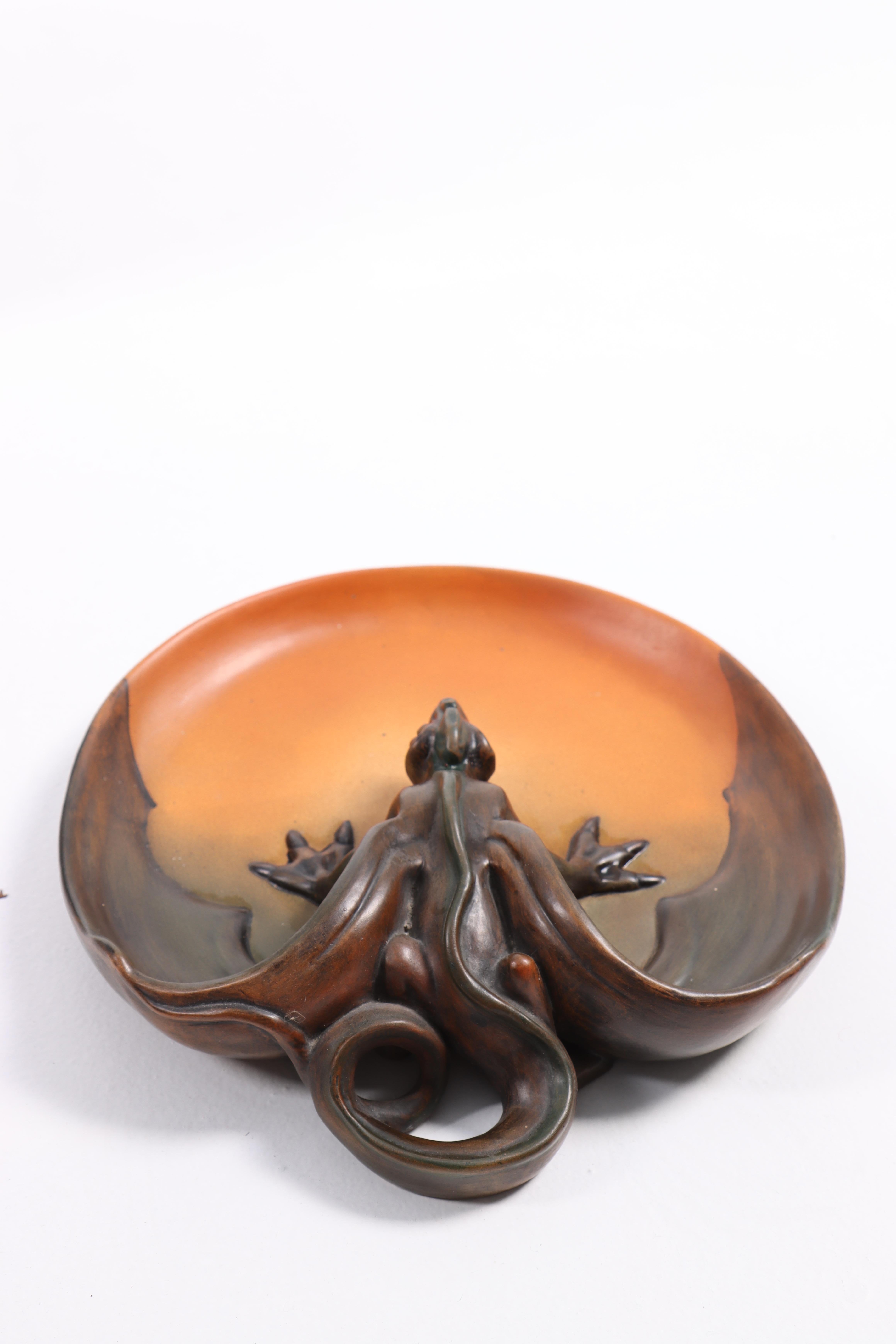 Dish in Ceramic Designed by Ipsens, Made in Denmark, 1940s For Sale 2