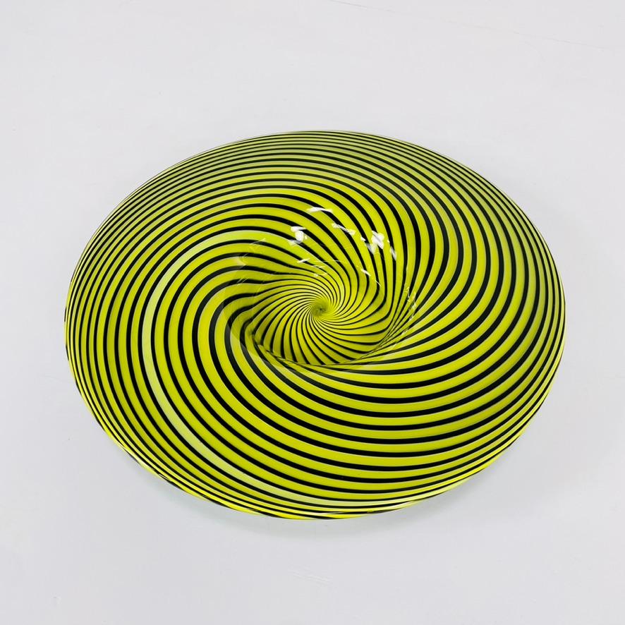 Dish in Murano Glass with Kinetic Pattern, Italy, 1980s 2
