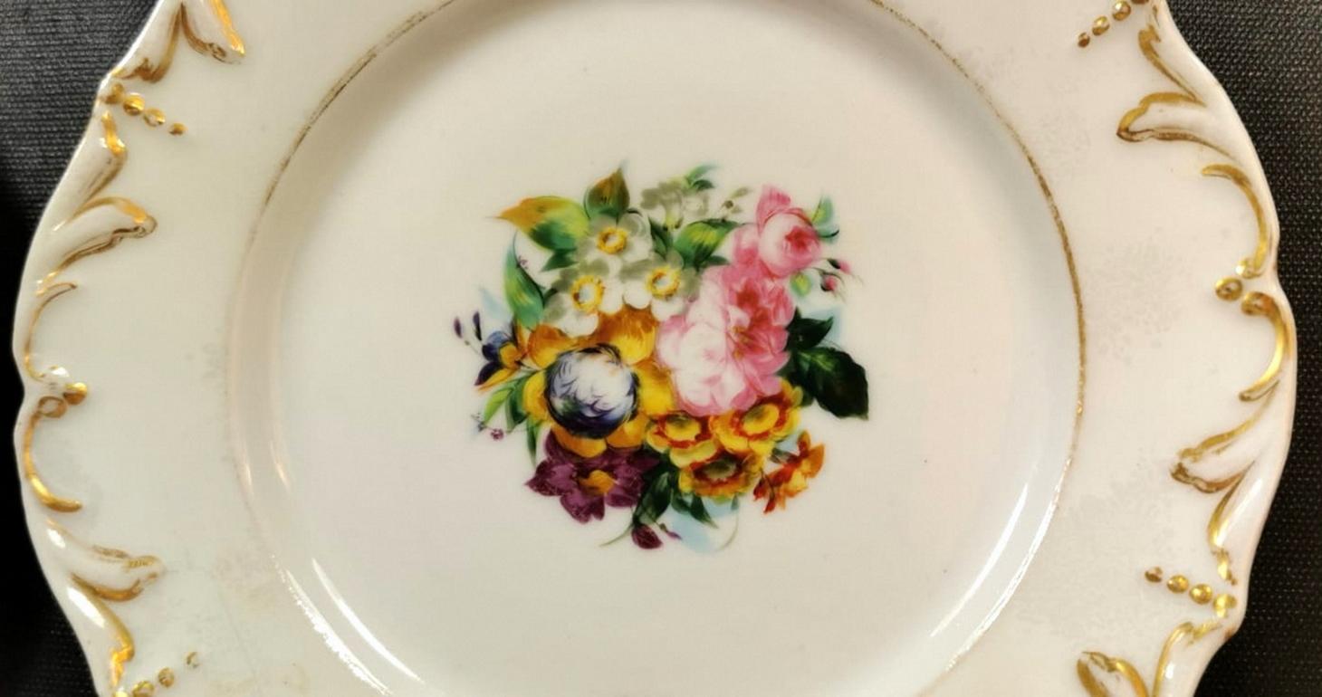 Dishes '9 Pieces' Porcelain Vieux Paris Hand Painted Napoleon III, France 2