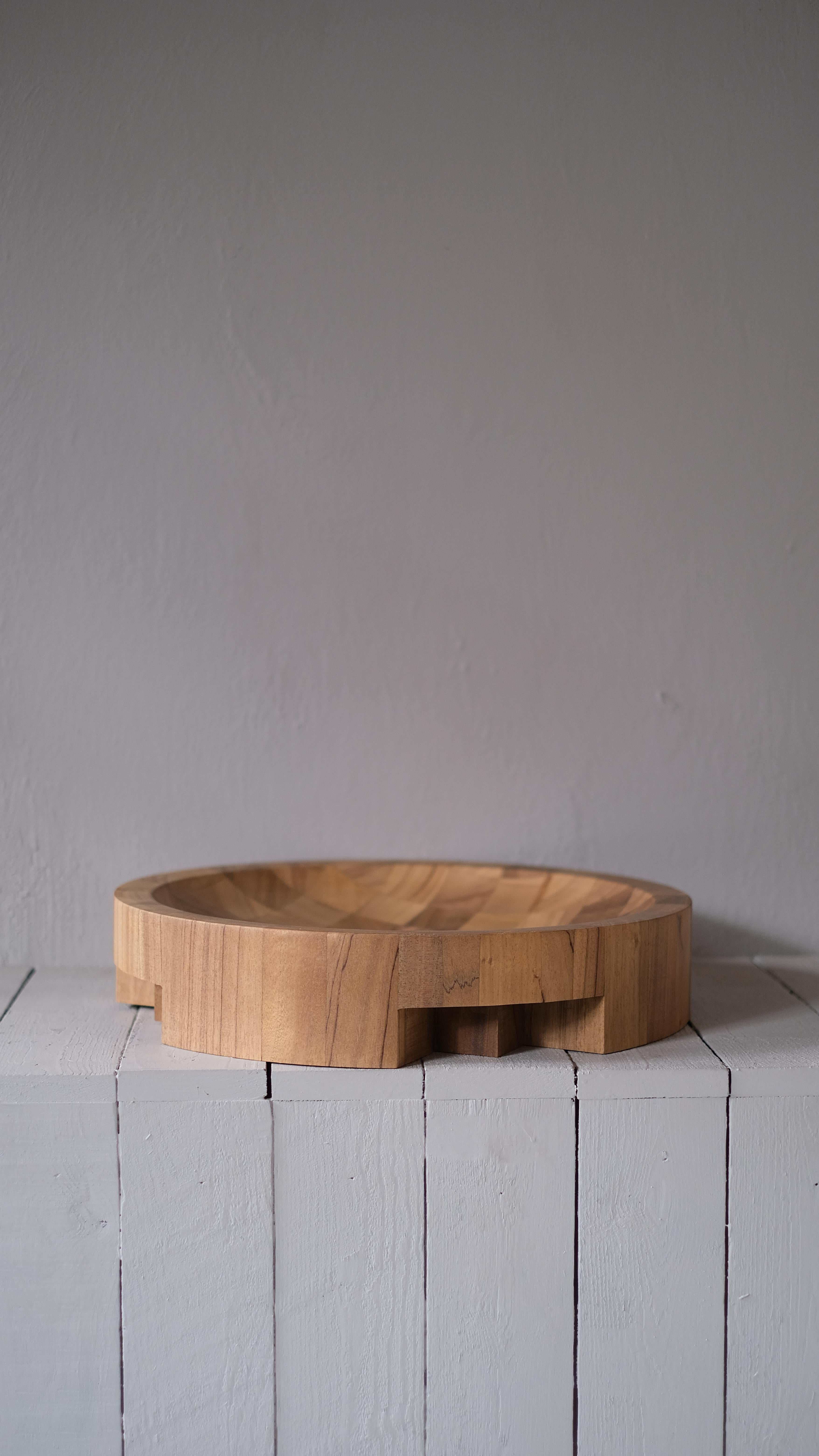 Contemporary Disk Tray African Walnut Large by Arno Declercq For Sale