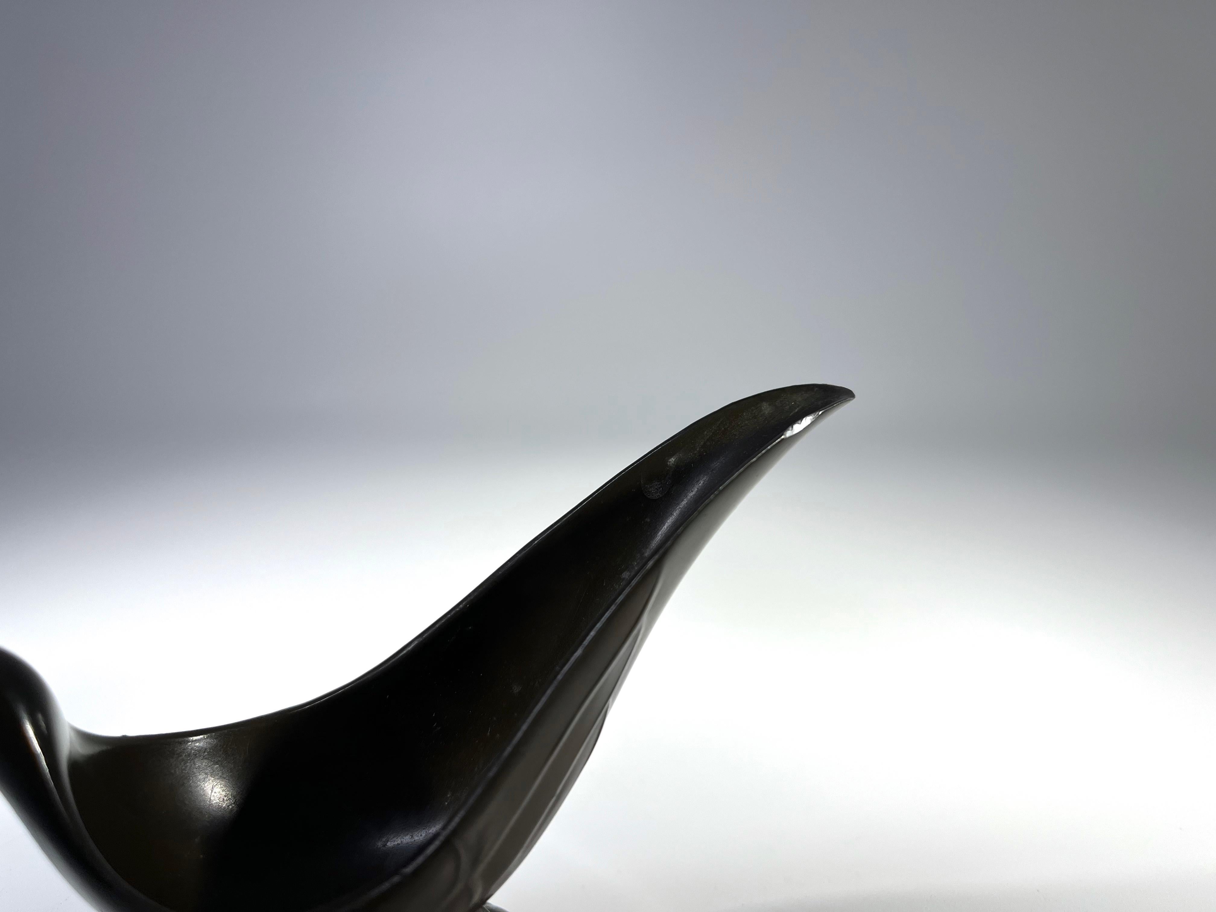 Disko Metal Just Andersen, Danimarca 1930 Art Deco Stylised Bird Pipe Rest in vendita 2