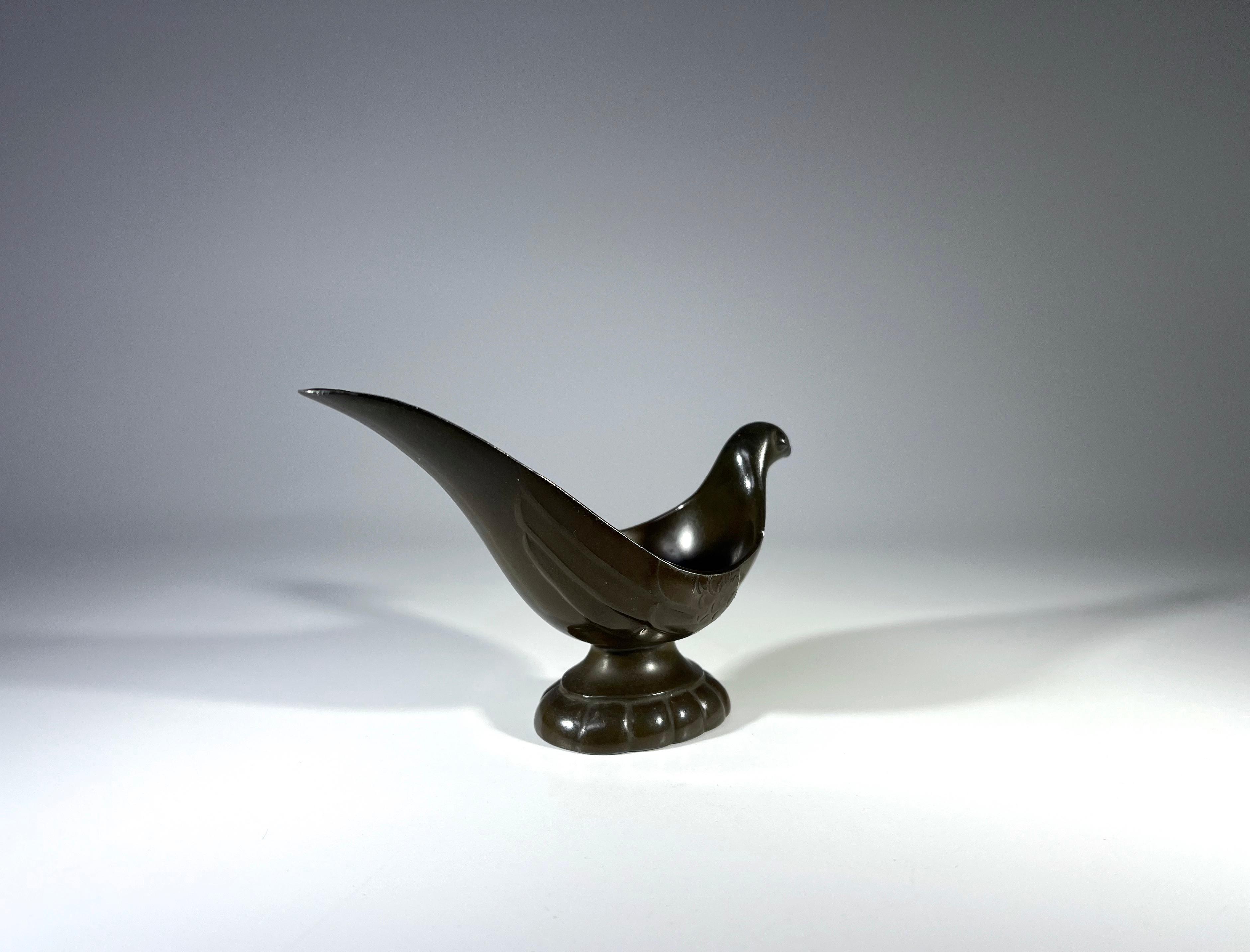 Danese Disko Metal Just Andersen, Danimarca 1930 Art Deco Stylised Bird Pipe Rest in vendita