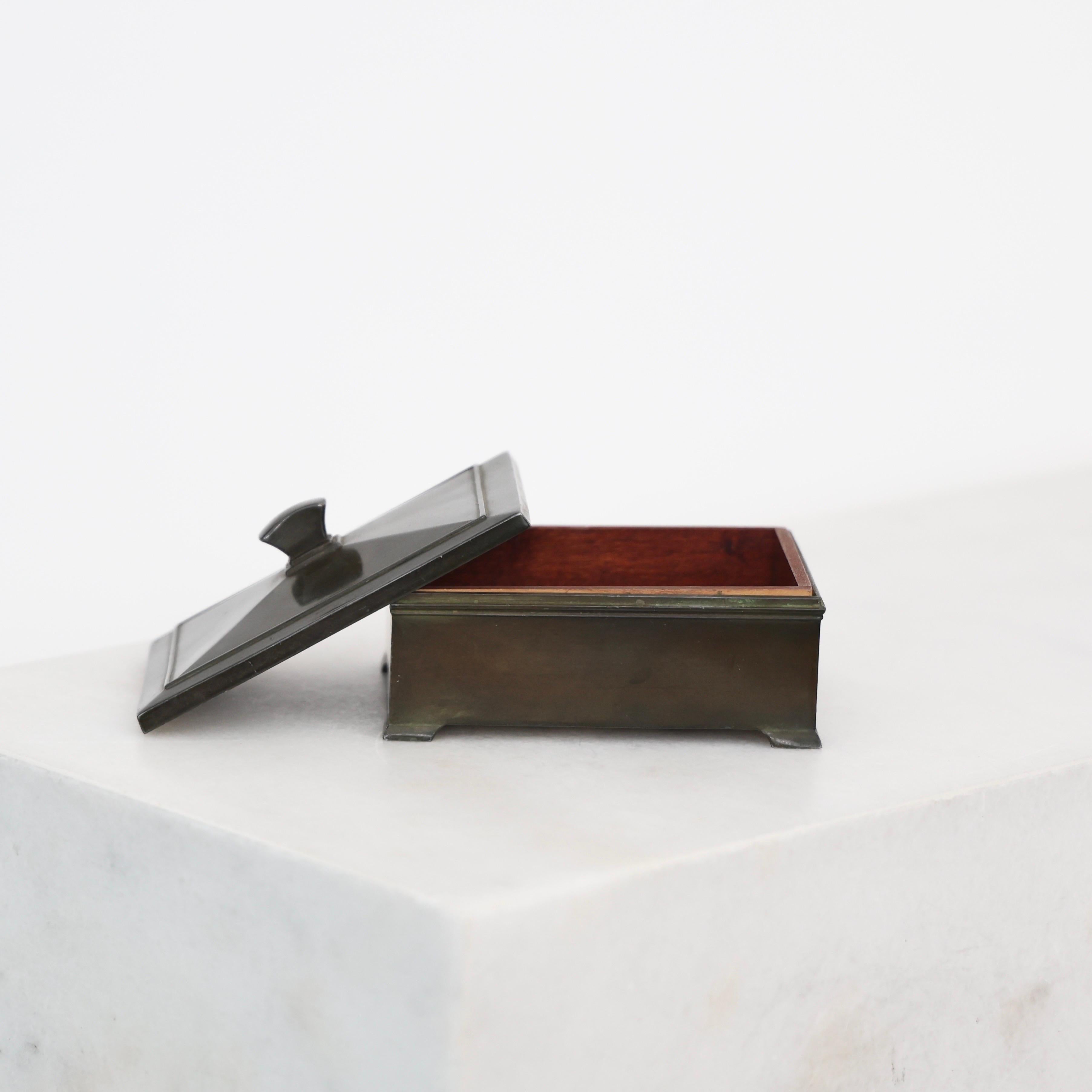 Diskometal Casket by Just Andersen, 1930s, Denmark In Good Condition For Sale In Værløse, DK