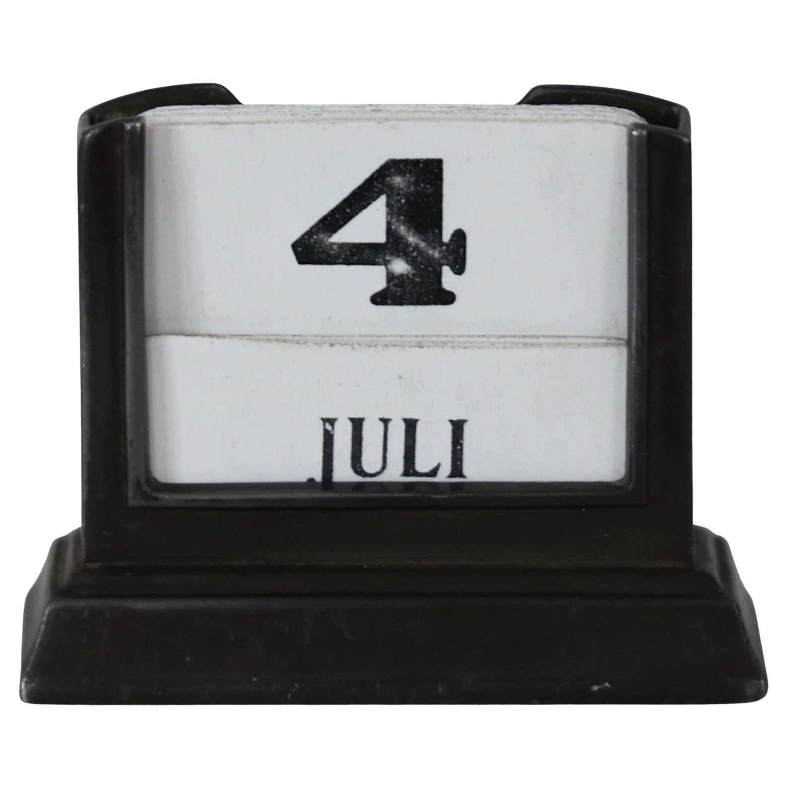 Porta-calendario da scrivania Diskometal di Just Andersen, anni '40, Danimarca in vendita