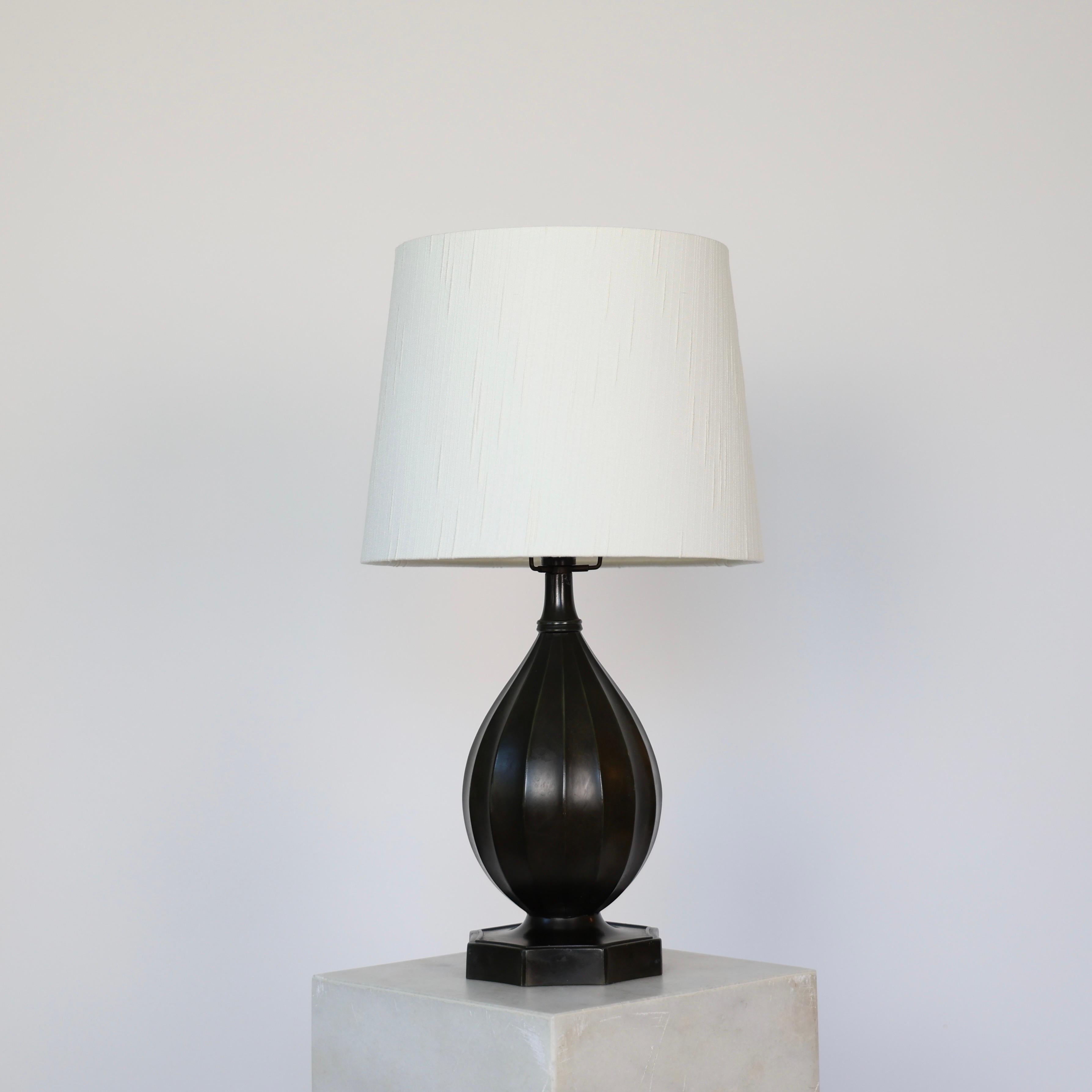Diskometal Table Lamps by Just Andersen, 1930s, Denmark mediados del siglo XX en venta