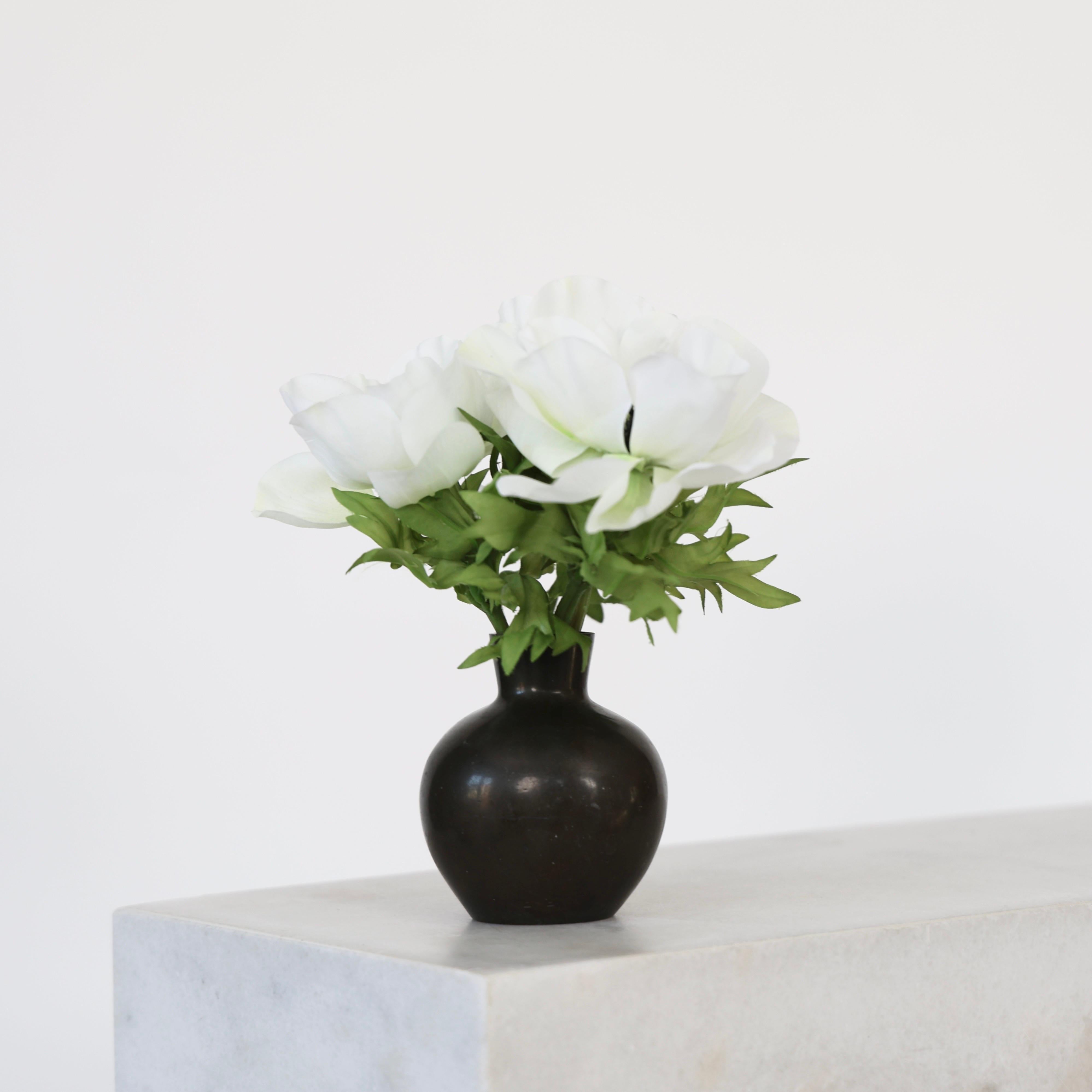 Art Déco Vaso Diskometal di Just Andersen, anni '20, Danimarca in vendita