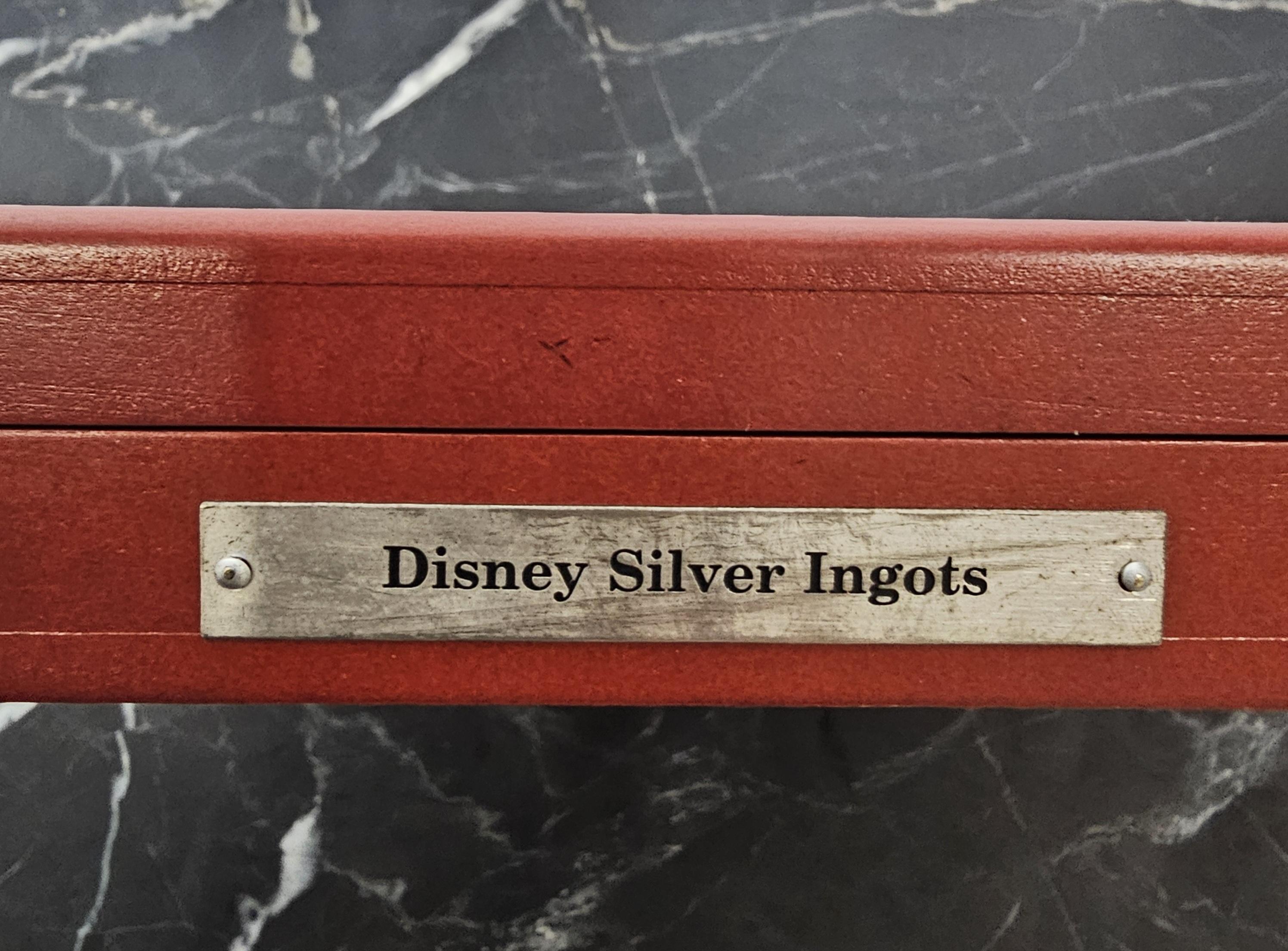 Disney 12oz 999 Silver Ingot Bar Enamel Box Set Mickey Mermaid Lion King Bambi en vente 2