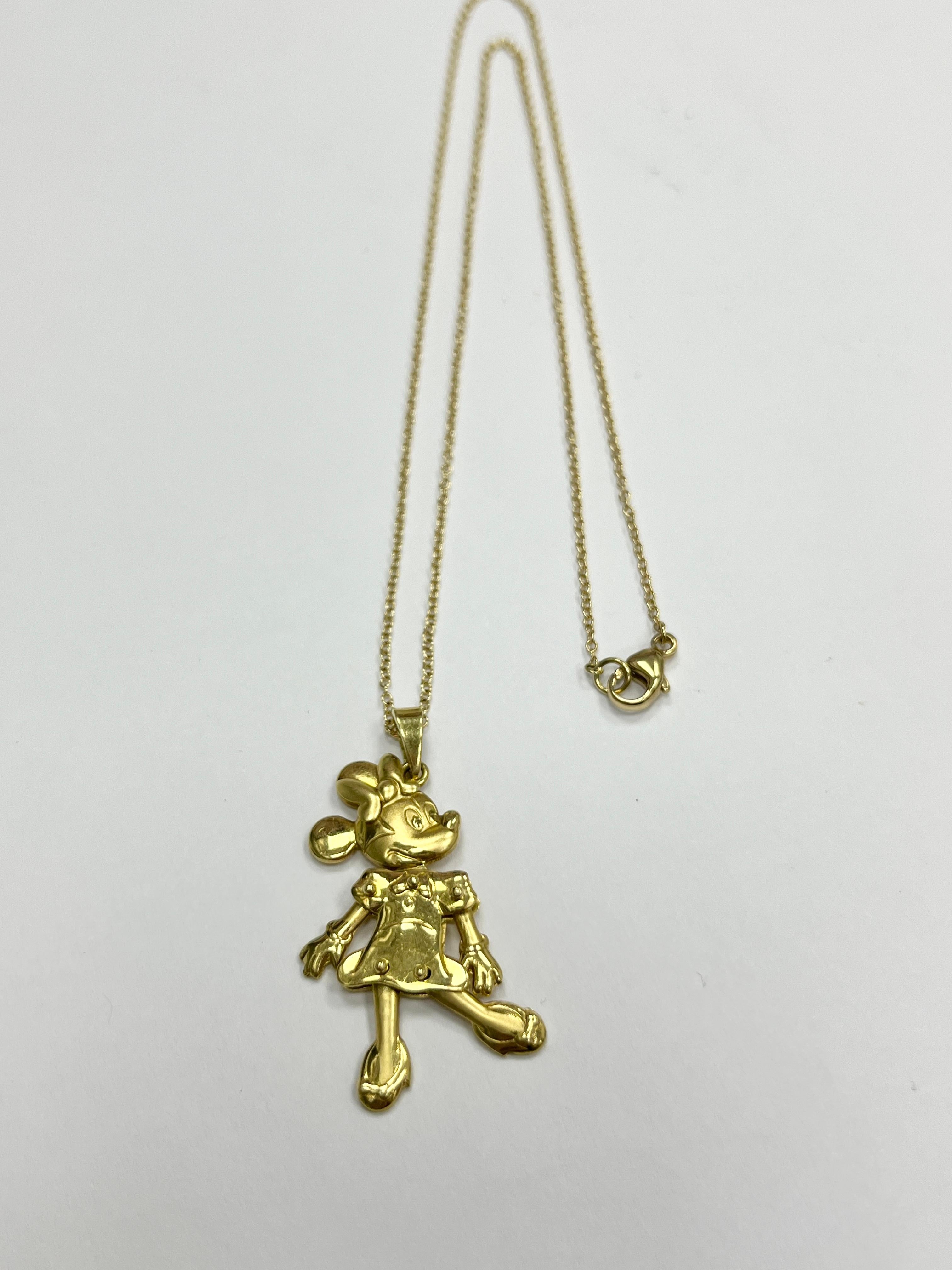 Disney 18k YG Minnie Mouse pendant with gold chain For Sale 1