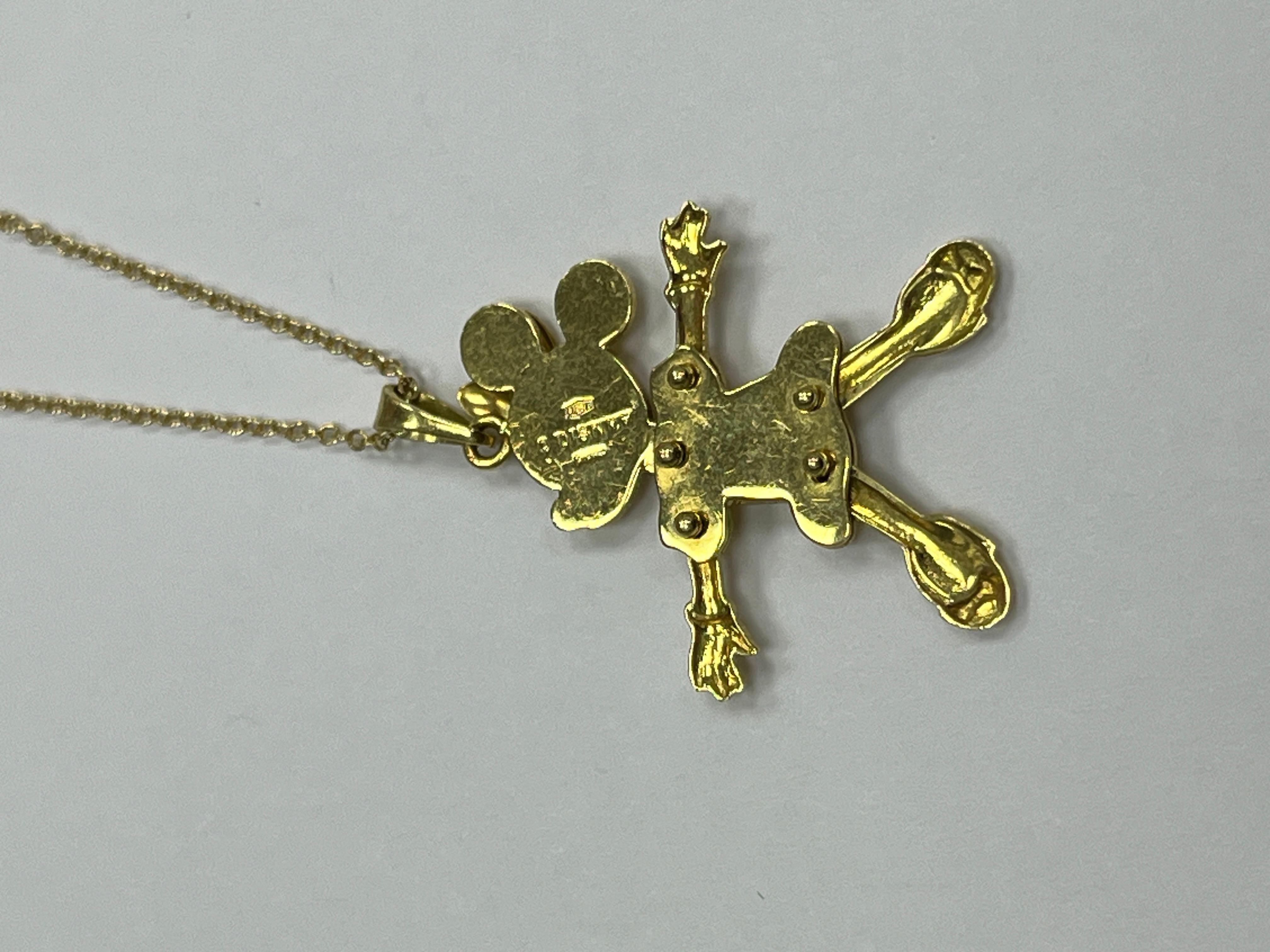 Disney 18k YG Minnie Mouse pendant with gold chain For Sale 4