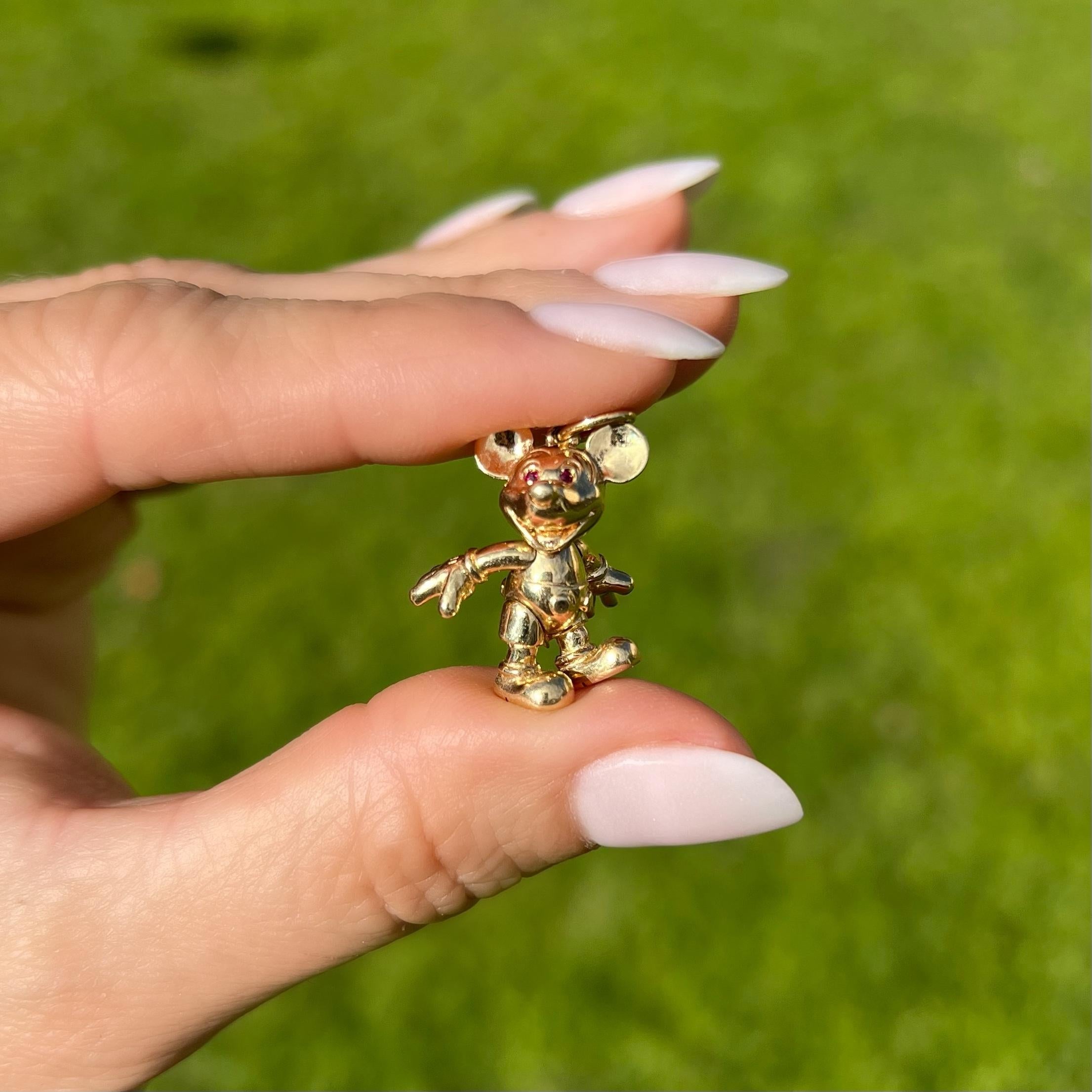 mickey mouse gold necklace
