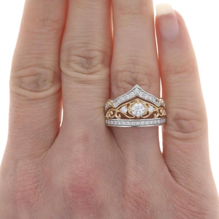 Bague de fiancailles et alliance Disney Cinderella Tiara en or blanc 14 carats En vente sur 1stDibs bague fiancaille disney bague de fiancaille disney bague fiancaille femme disney