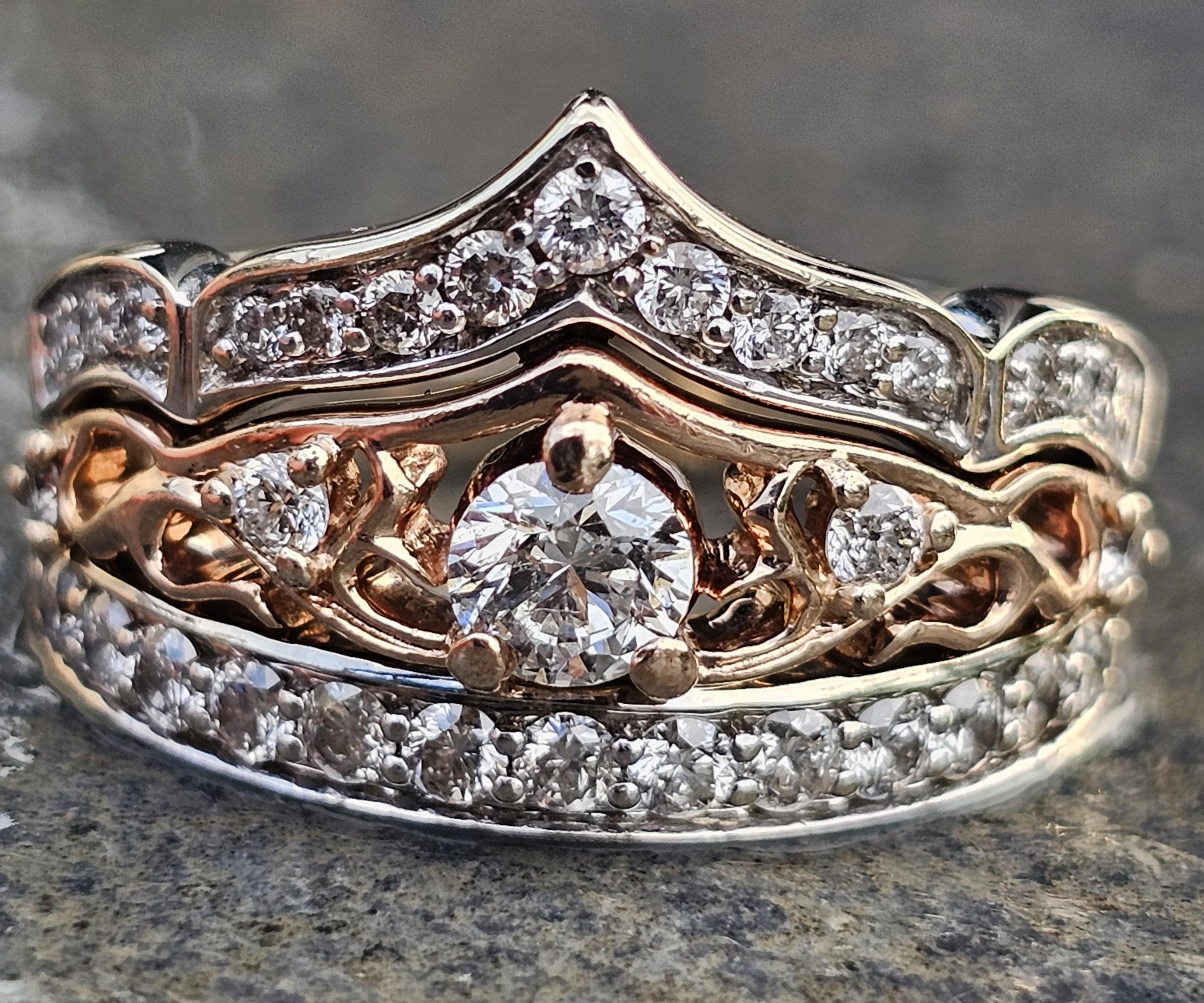 Taglio rotondo Disney Principessa Incantata Tiara Anello di fidanzamento con diamante saldato 14k sz 8 in vendita