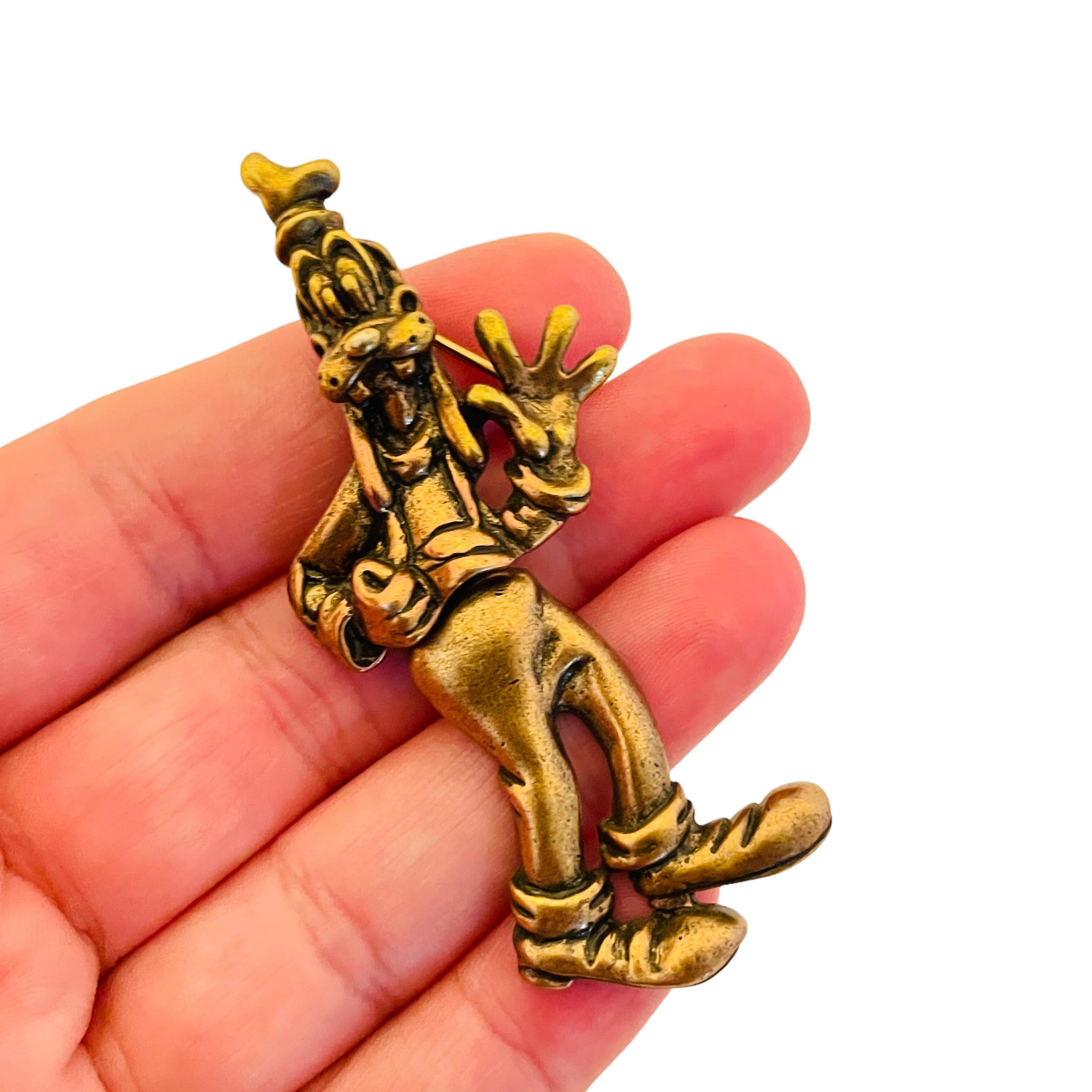 De las mujeres broche de diseño goofy firmado por DISNEY en tono dorado en venta