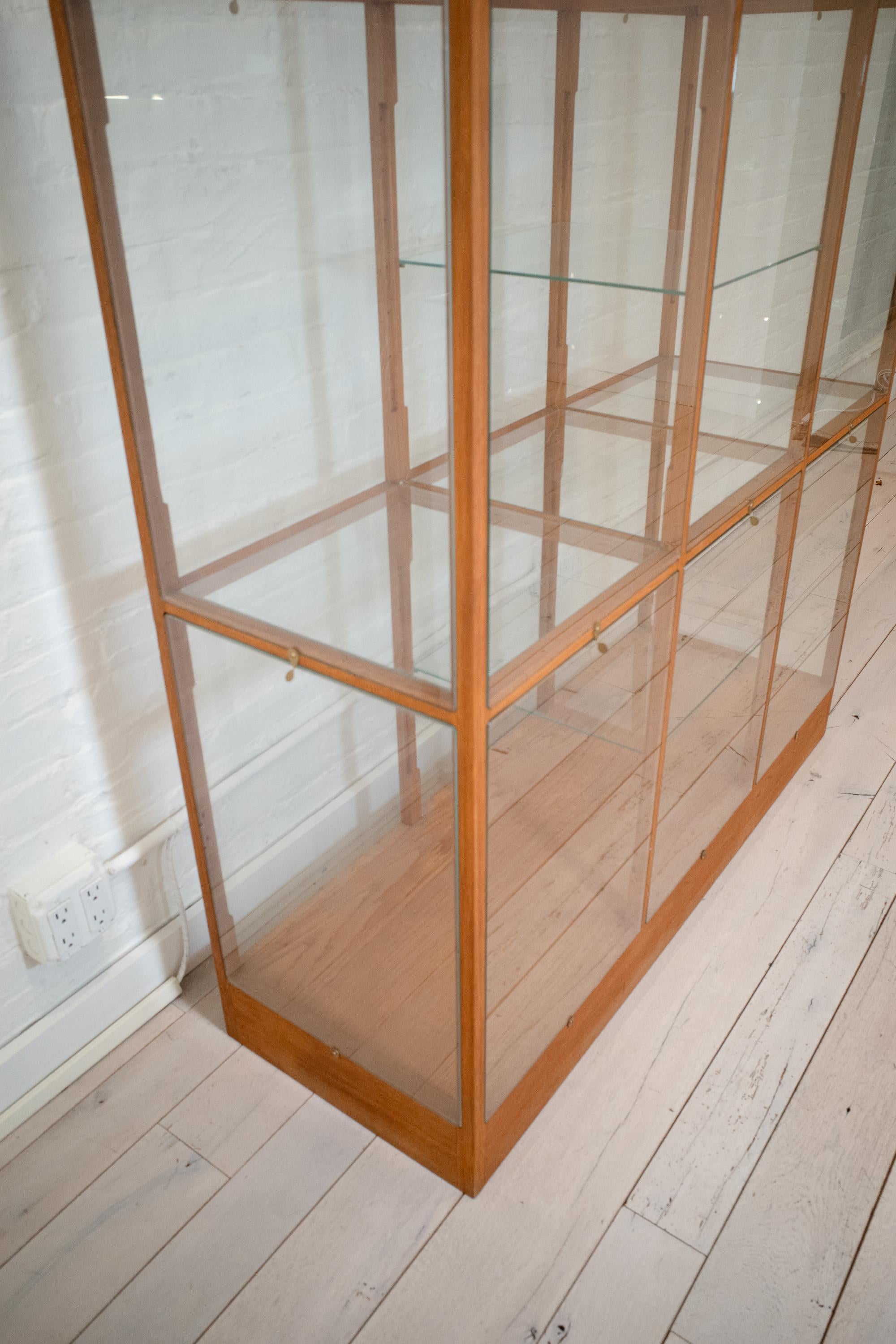 Moderno Vetrina di Piet Hein Eek in vendita