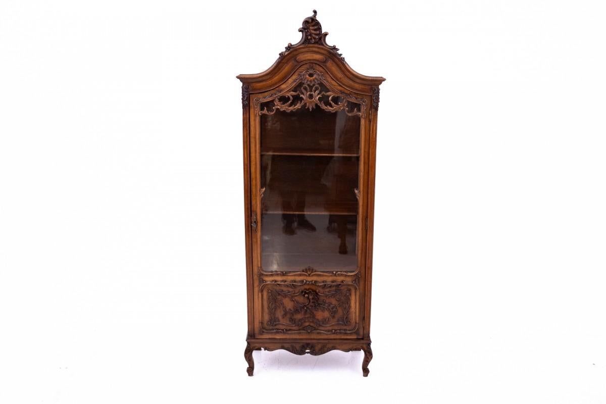 Display cabinet, France, circa 1910.8919 For Sale 5
