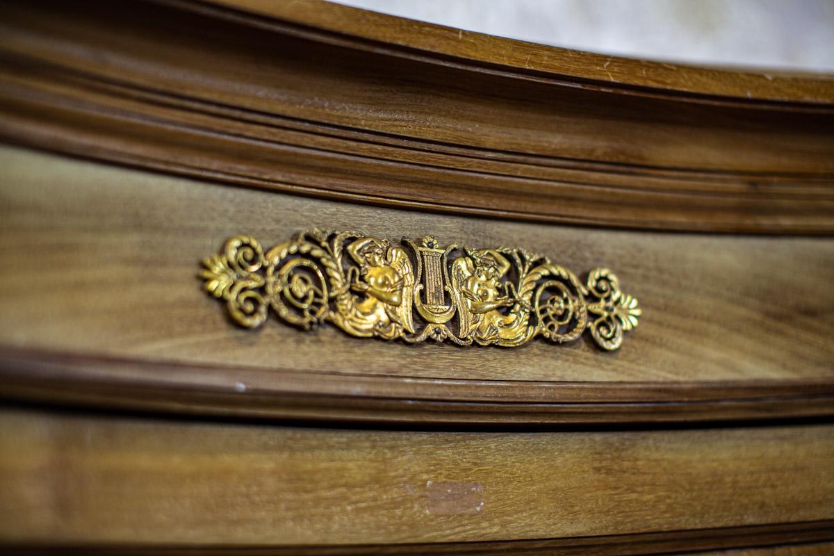 Vetrina in stile Impero con elementi in ottone, inizio XX secolo in vendita 1