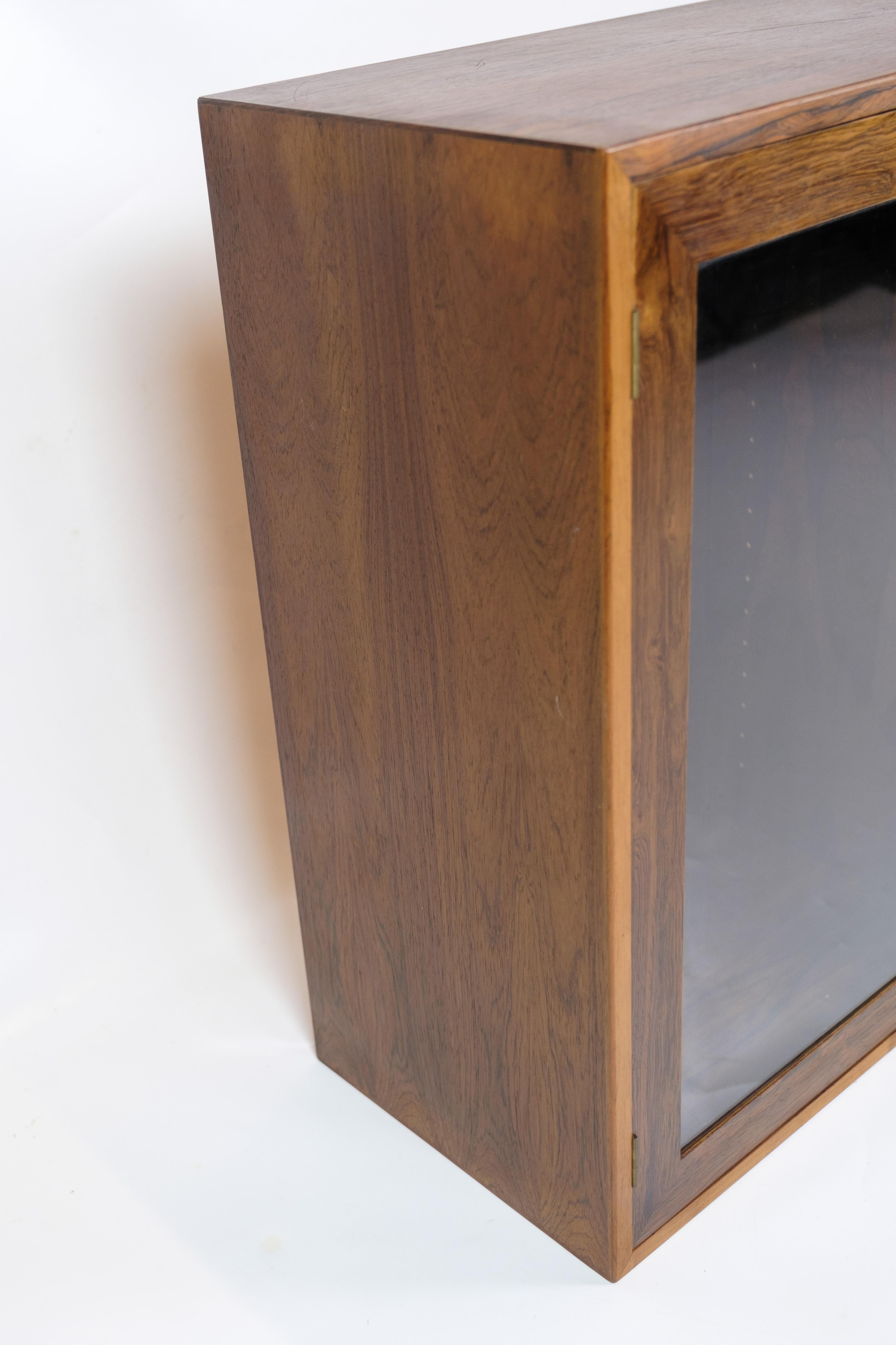 Vitrine aus Palisanderholz, dänisches Design aus den 1960er Jahren (Moderne der Mitte des Jahrhunderts) im Angebot