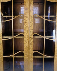 Display cabinet made of birch wood from around the 1920s