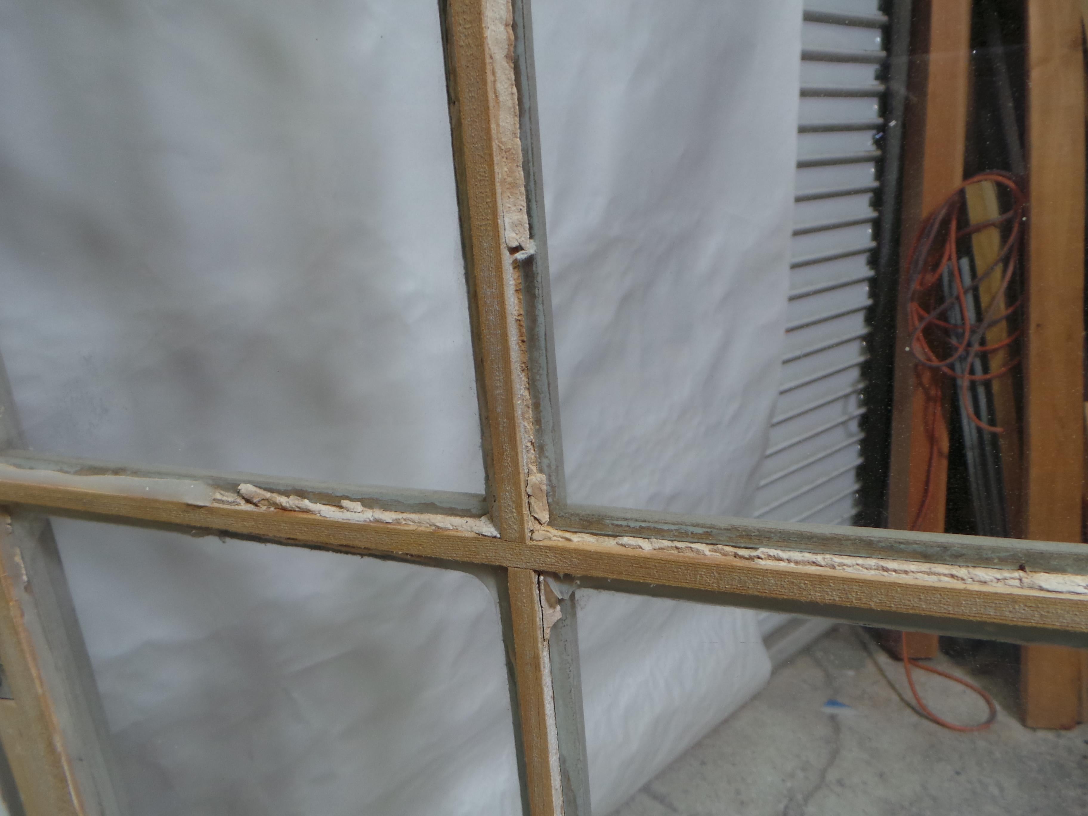 Mid-20th Century Display Case Gustavian Style For Sale