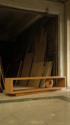 Console espositiva Sereno No9, design contemporaneo in legno di Joel Escalona