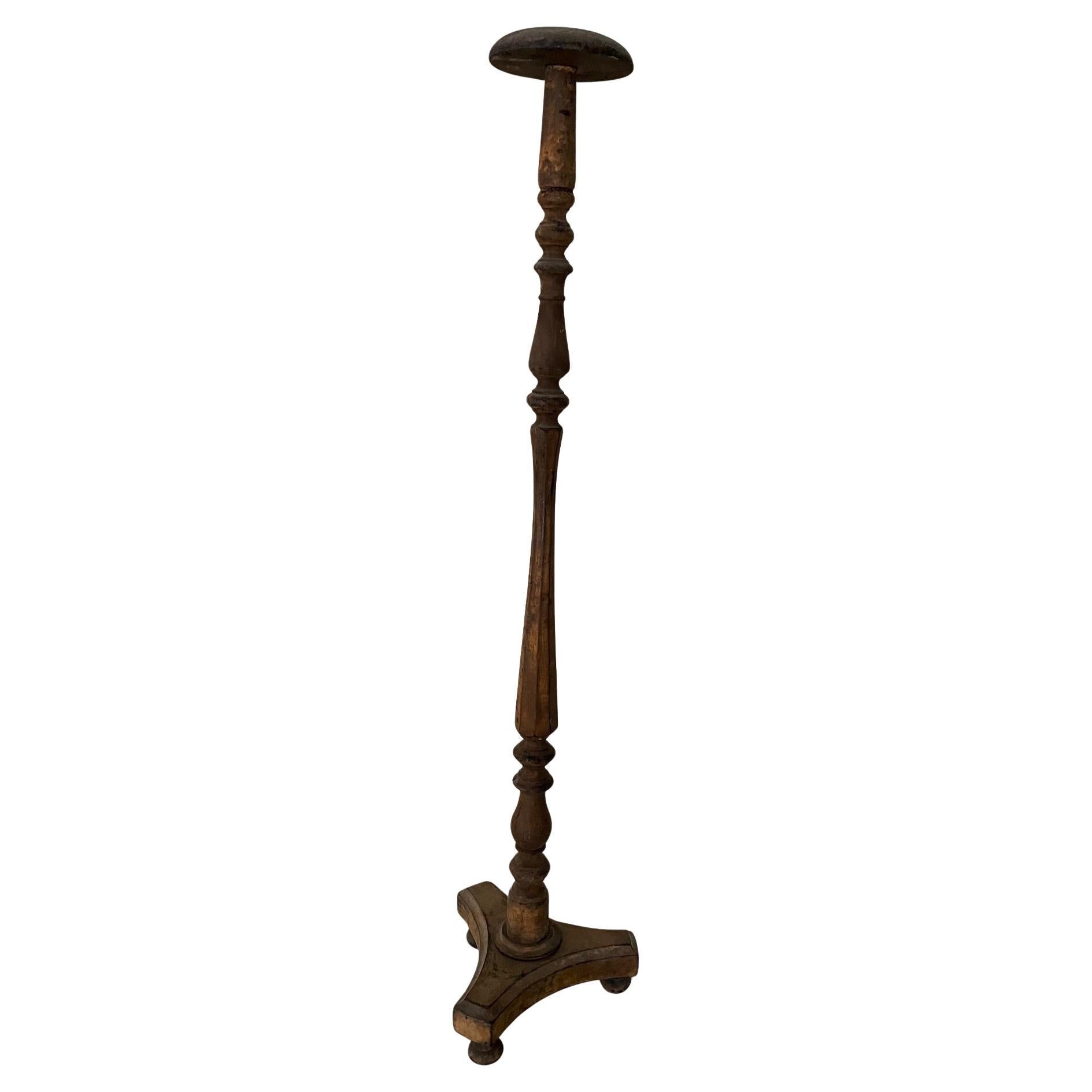 Display hat rack For Sale